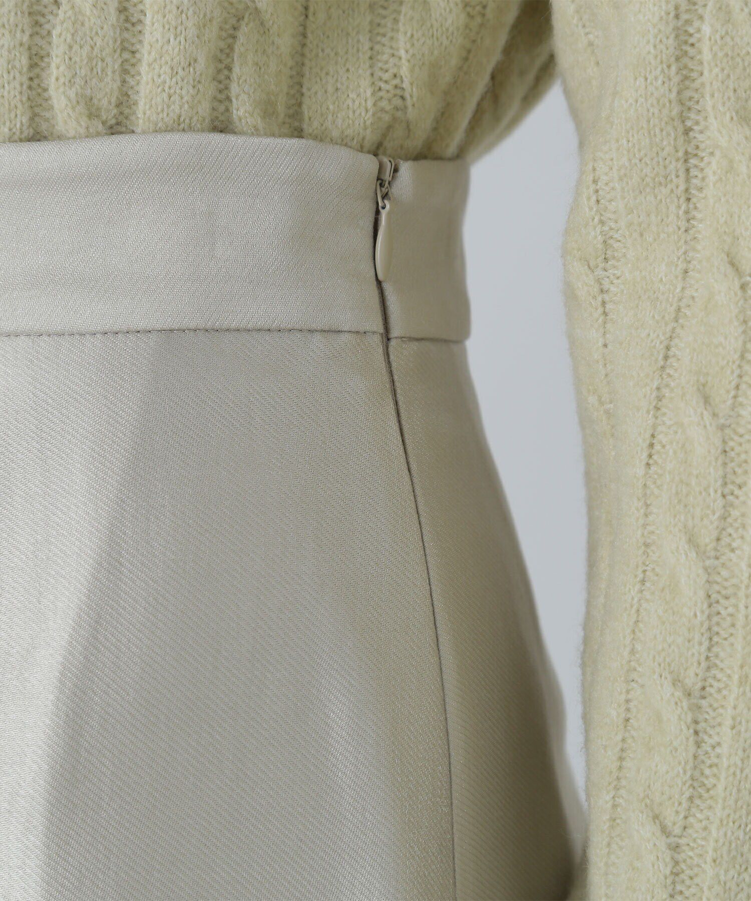  「＜グロッシーツイルシリーズ＞ボックスタックフレアスカート」|スカート|