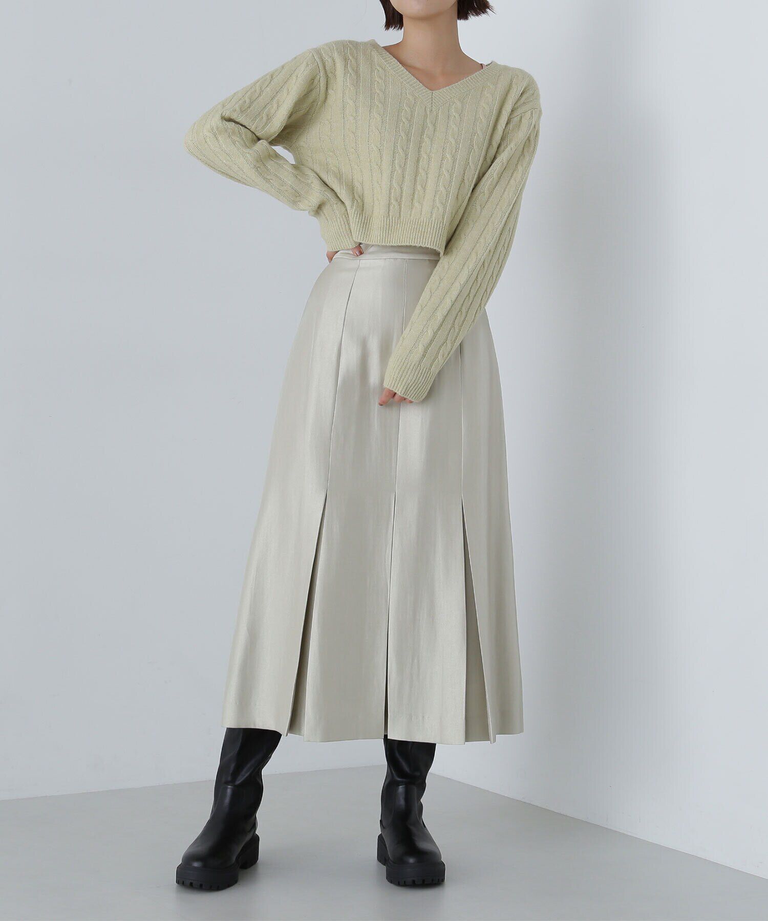  「＜グロッシーツイルシリーズ＞ボックスタックフレアスカート」|スカート|