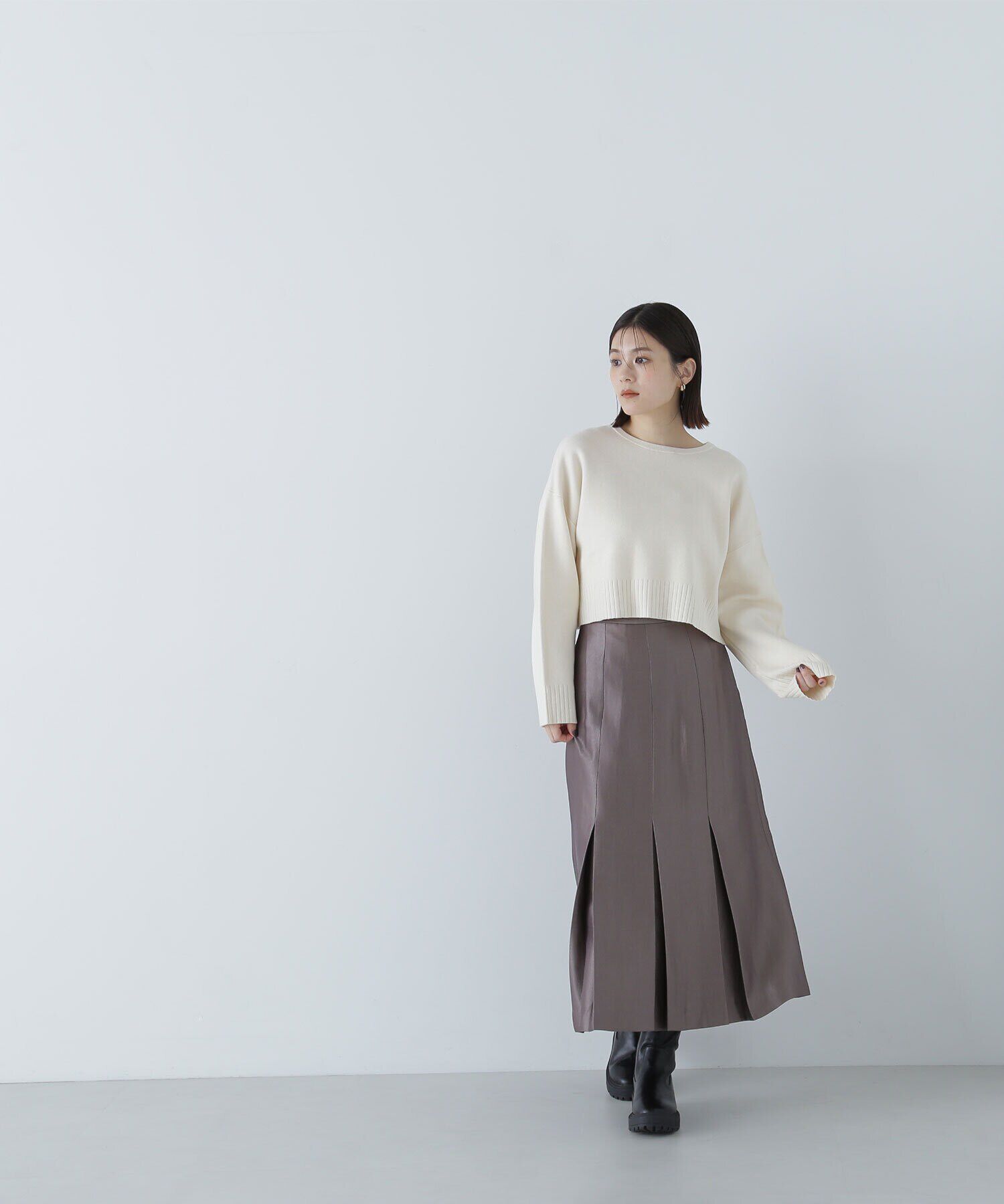  「＜グロッシーツイルシリーズ＞ボックスタックフレアスカート」|スカート|