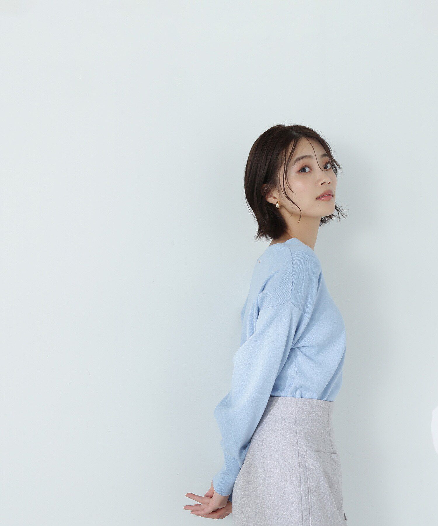  「総針ベーシックシリーズ Vネックニット」|ニット・セーター|