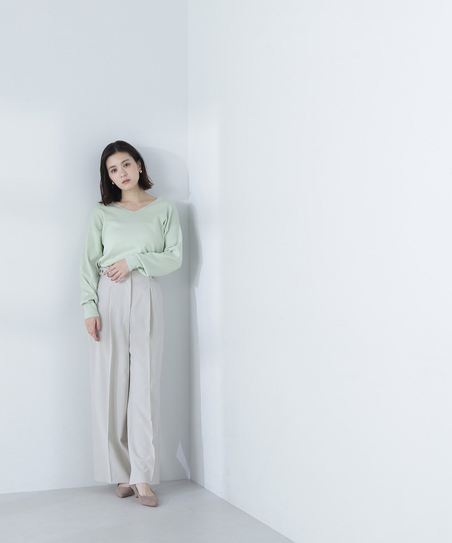  「総針ベーシックシリーズ Vネックニット」|ニット・セーター|