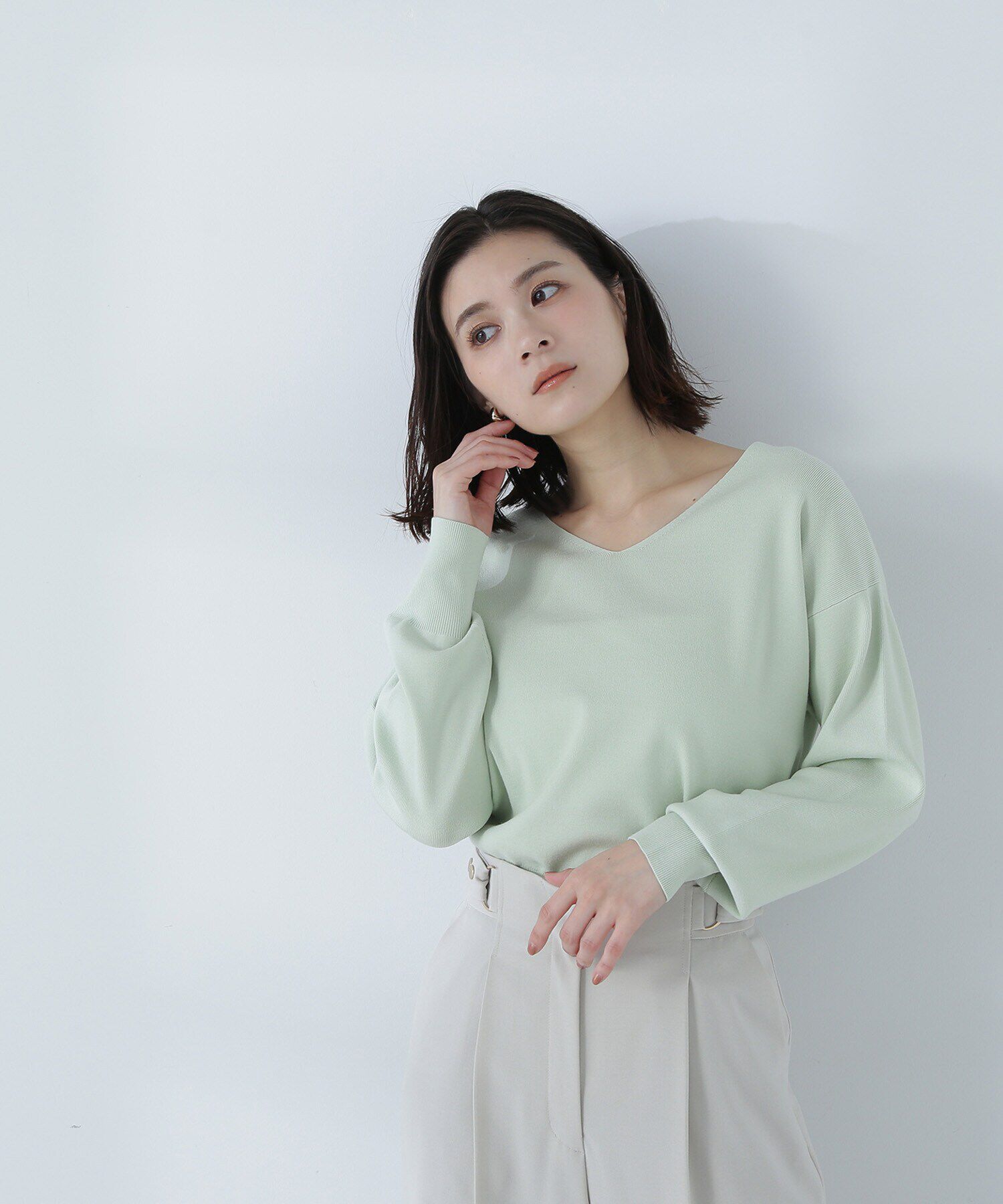  「総針ベーシックシリーズ Vネックニット」|ニット・セーター|