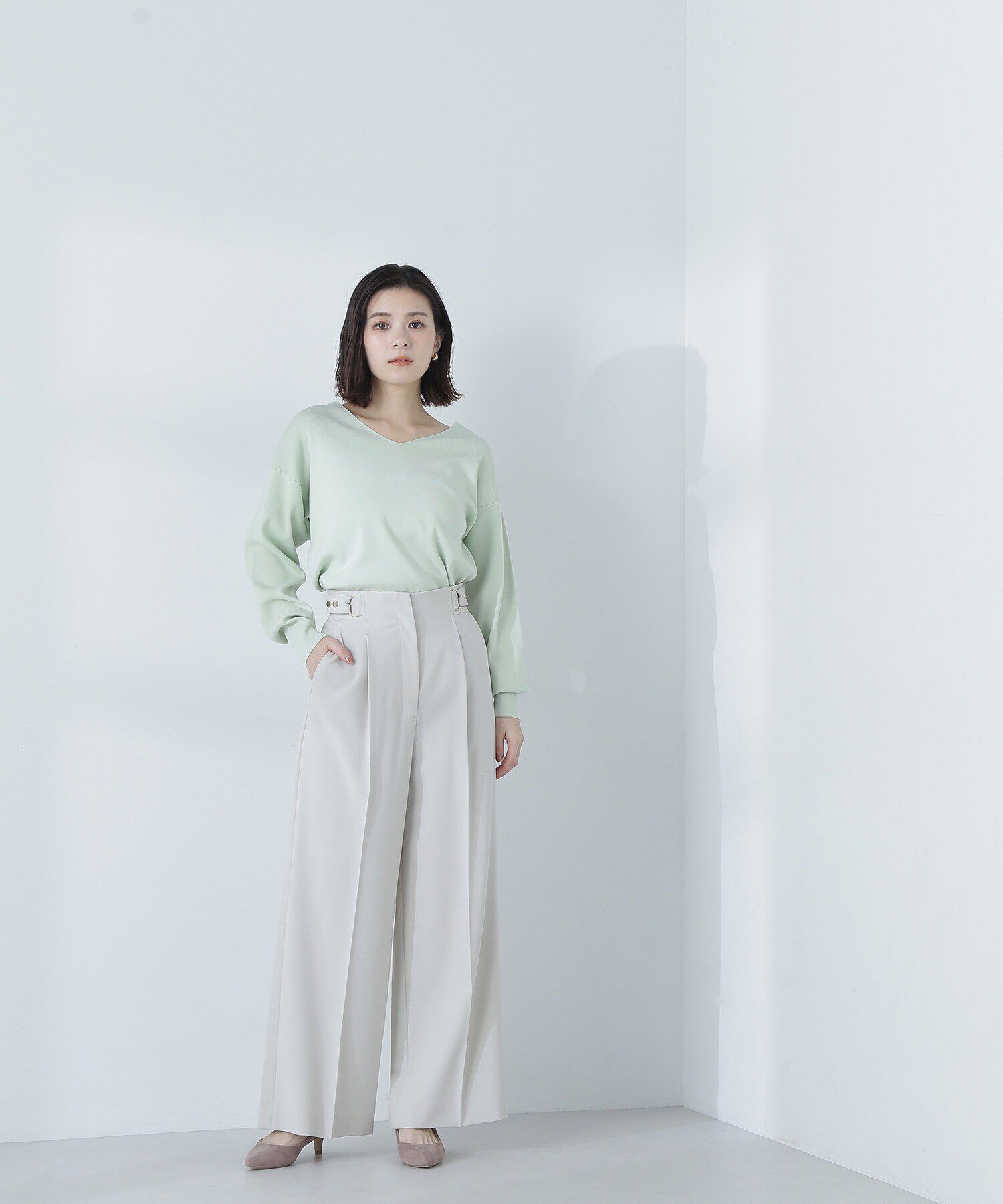  「総針ベーシックシリーズ Vネックニット」|ニット・セーター|