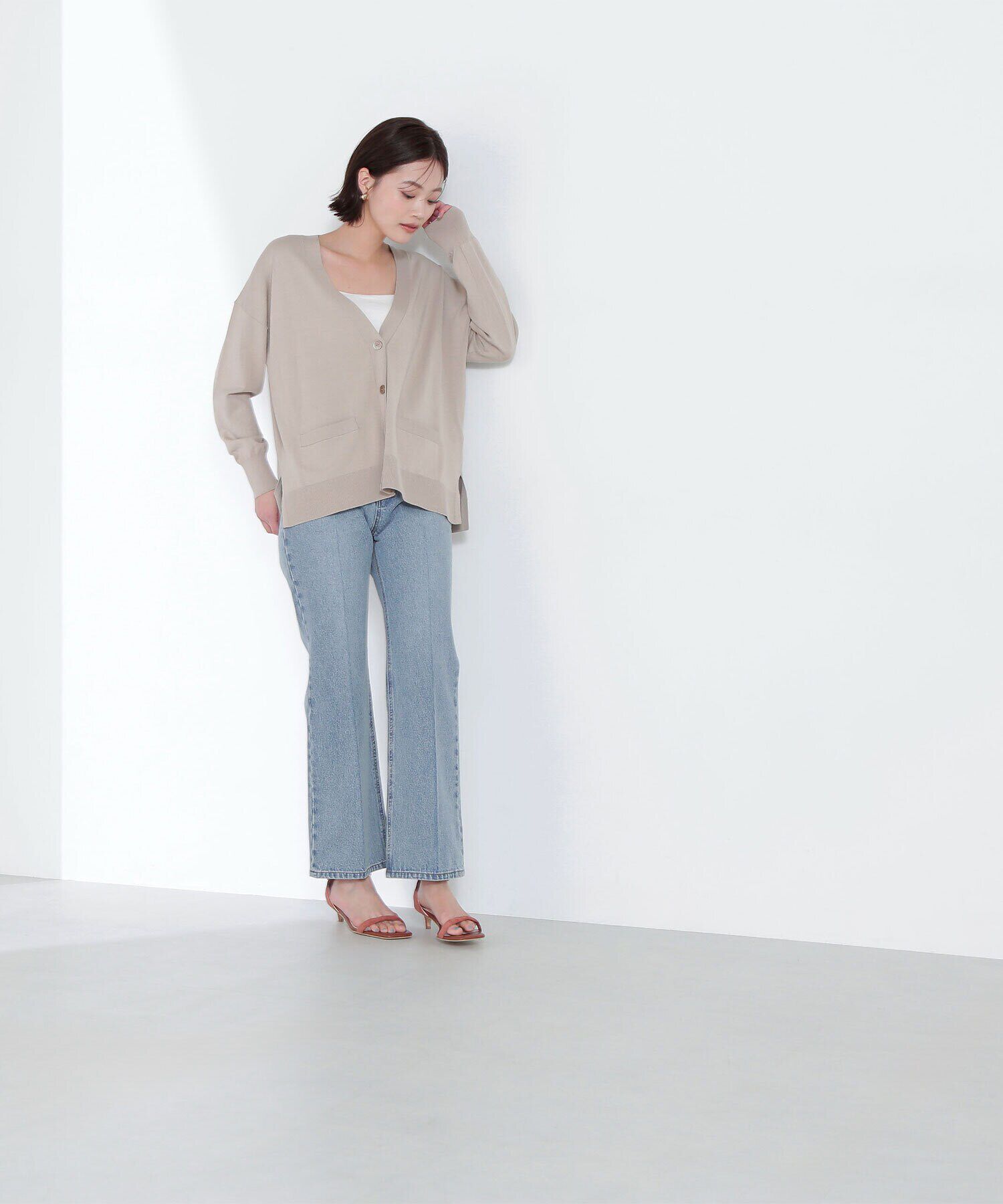  「ベーシックカーディガン Vネックニット」|ニット・セーター|