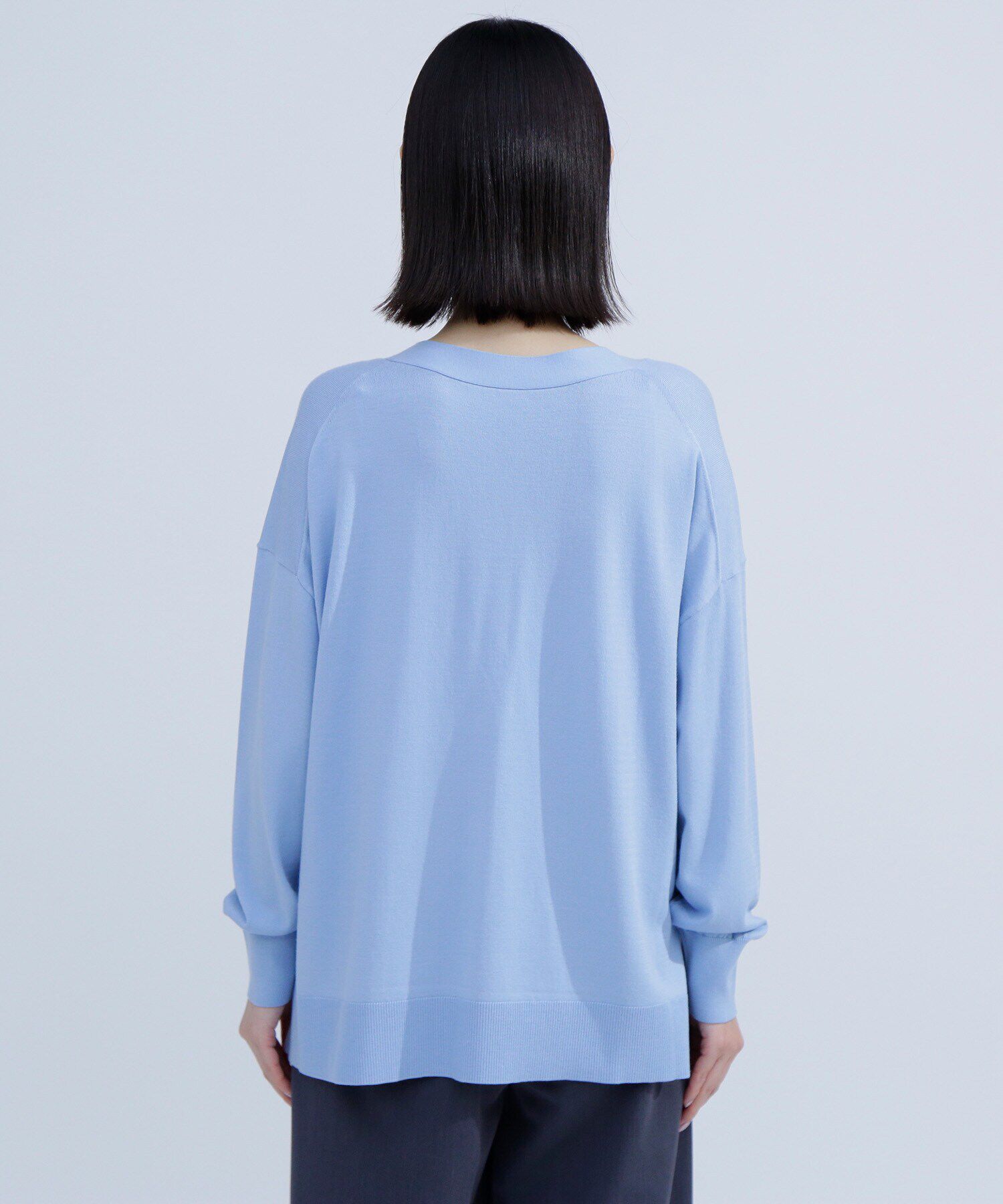  「ベーシックカーディガン Vネックニット」|ニット・セーター|