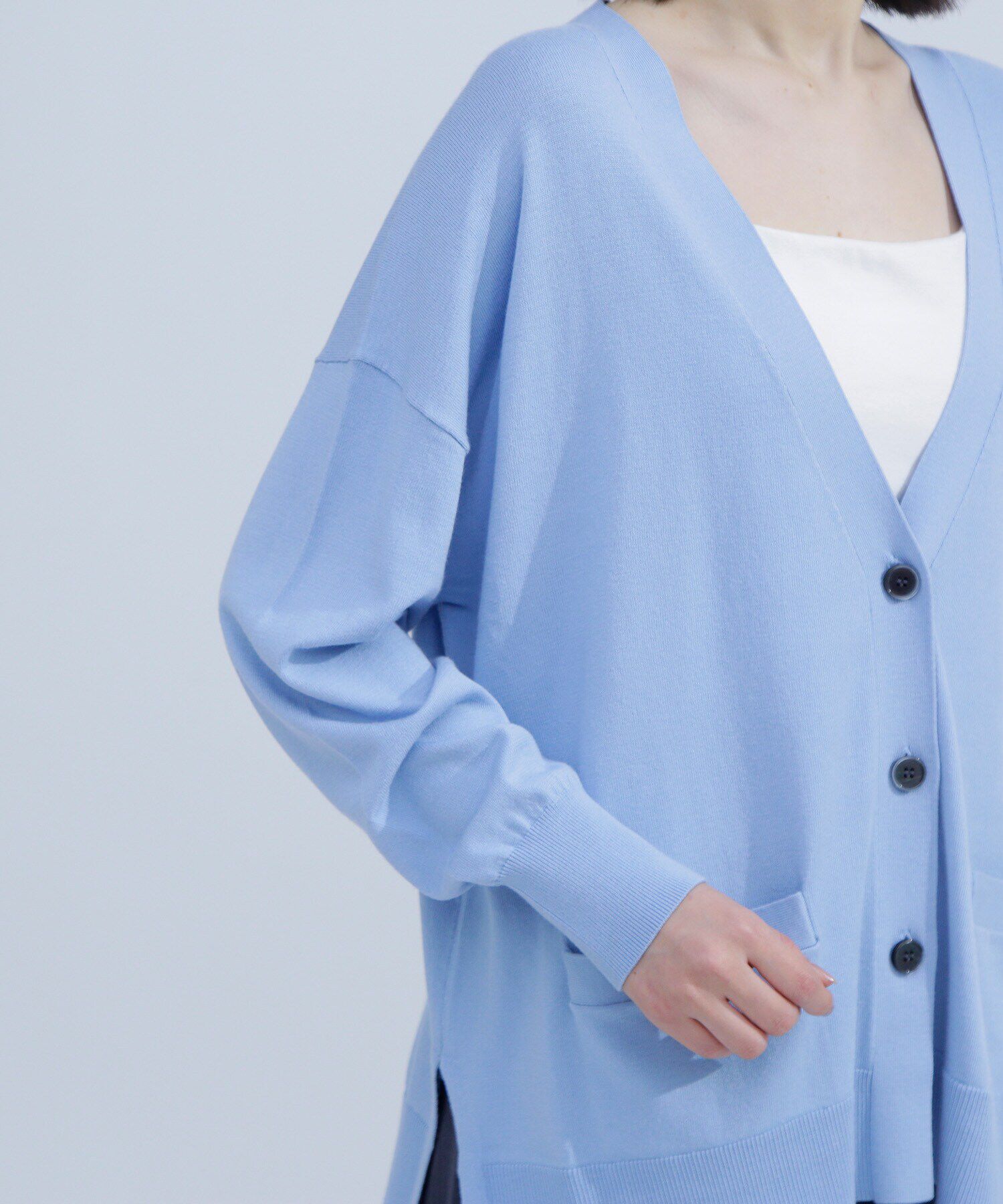  「ベーシックカーディガン Vネックニット」|ニット・セーター|