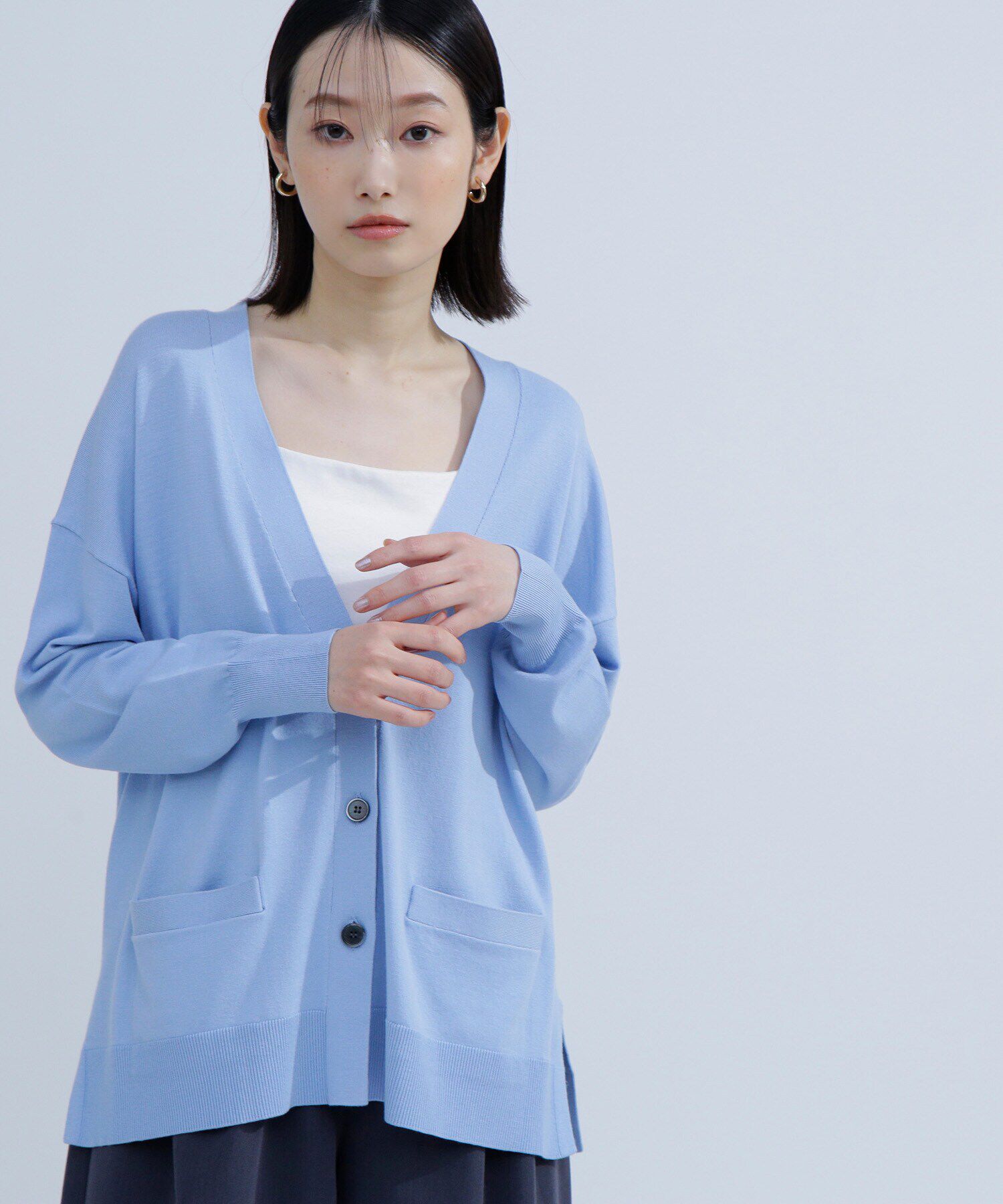  「ベーシックカーディガン Vネックニット」|ニット・セーター|