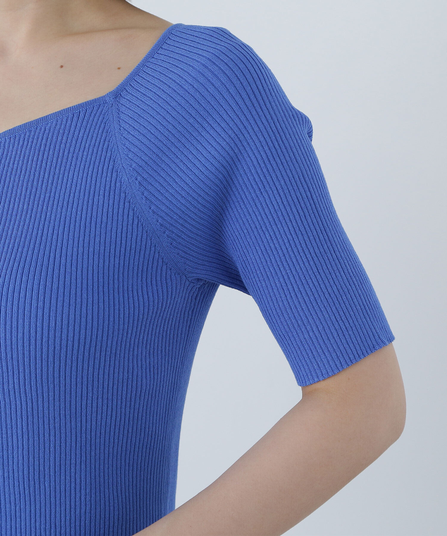  「ラグランハートネックニット」|ニット・セーター|