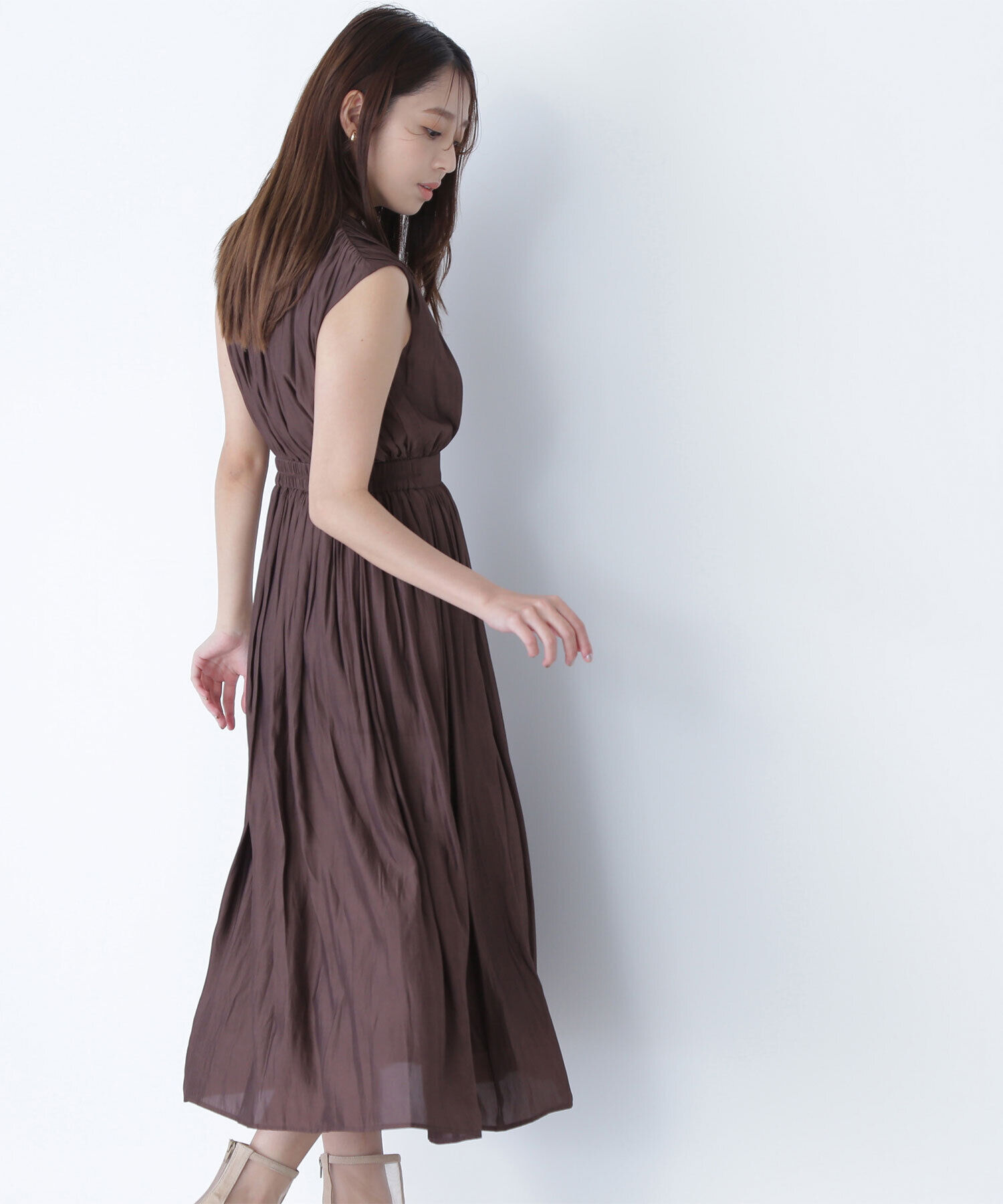  「割繊サテンギャザーワンピース」|ワンピース|