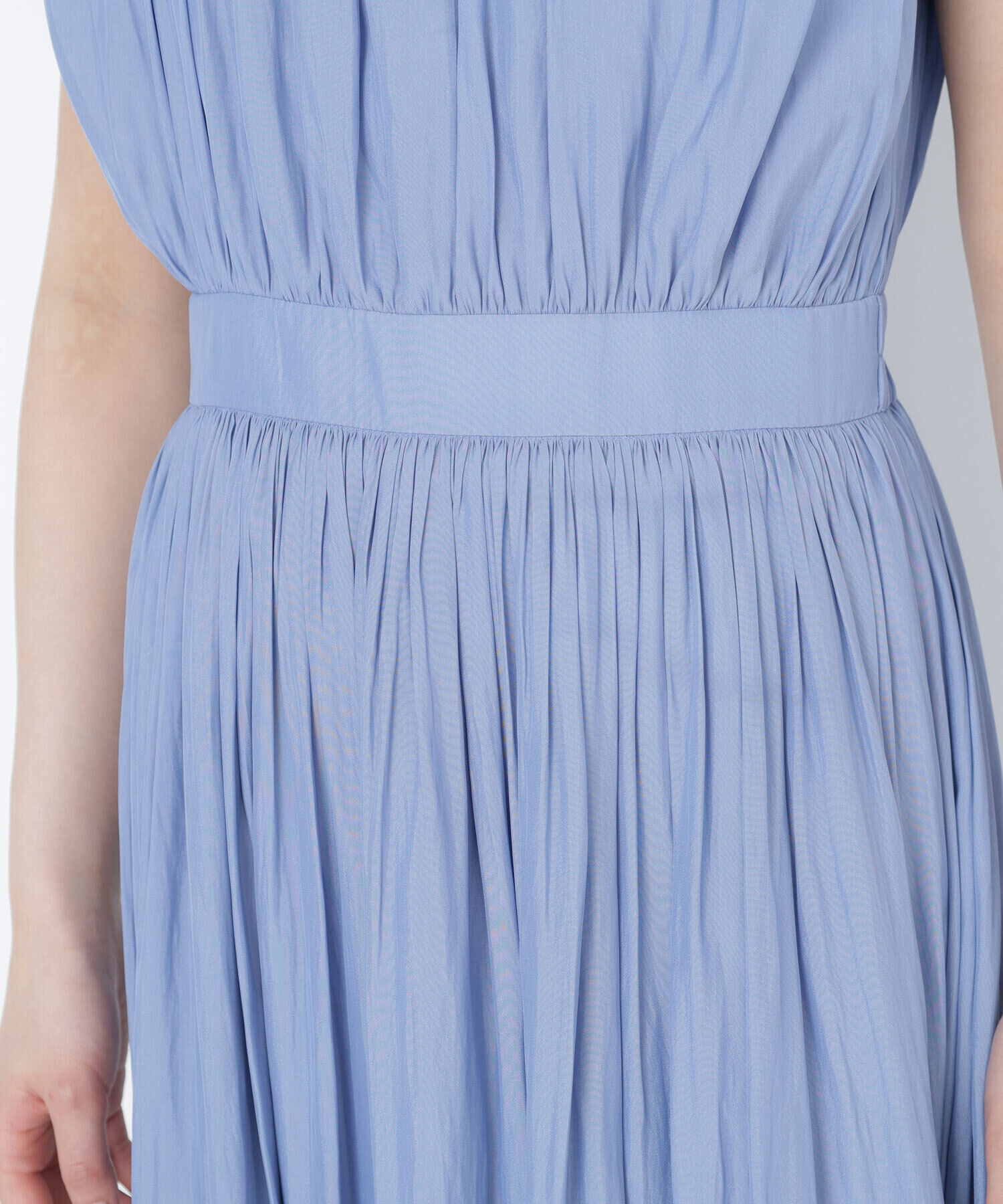  「割繊サテンギャザーワンピース」|ワンピース|