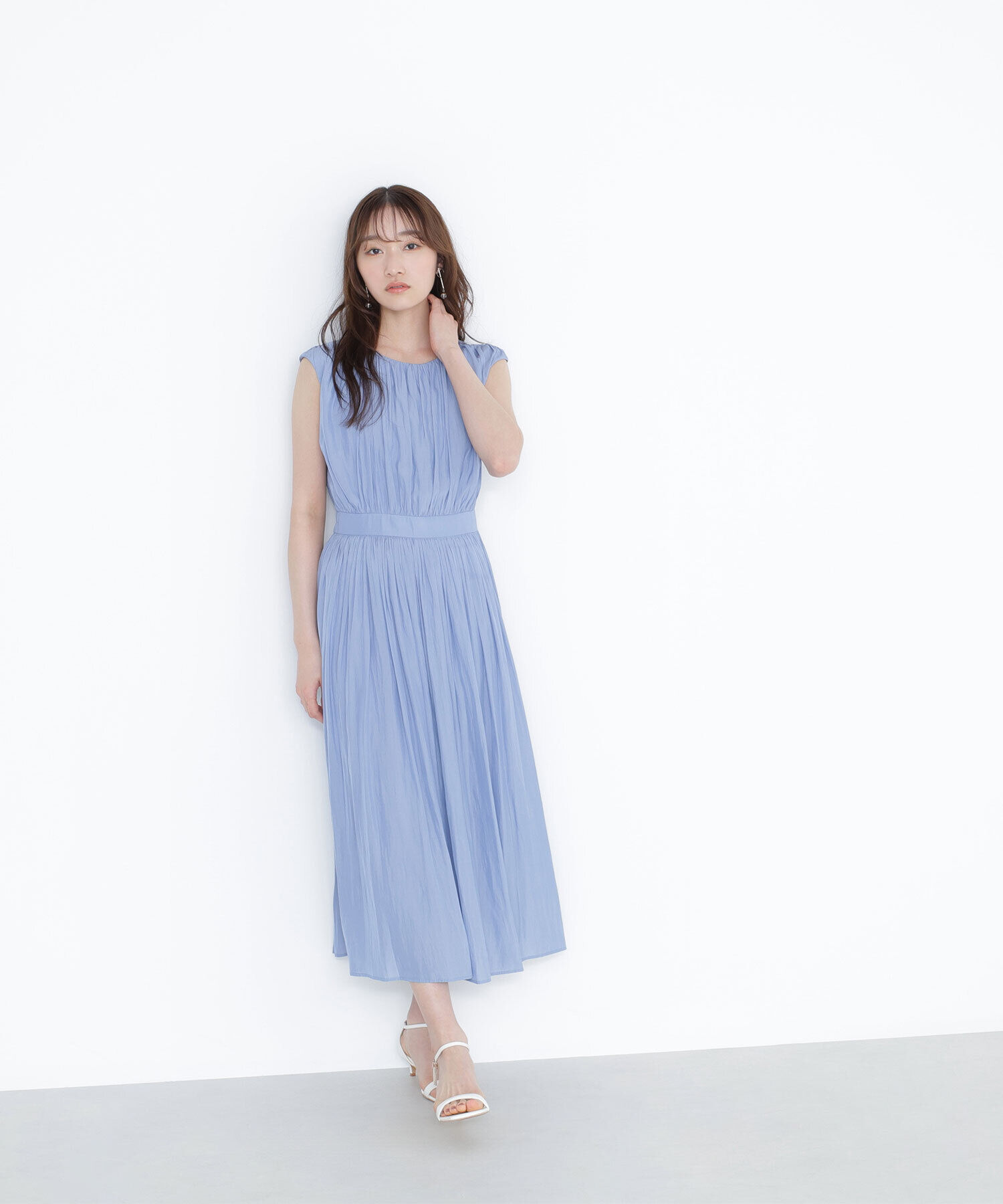  「割繊サテンギャザーワンピース」|ワンピース|