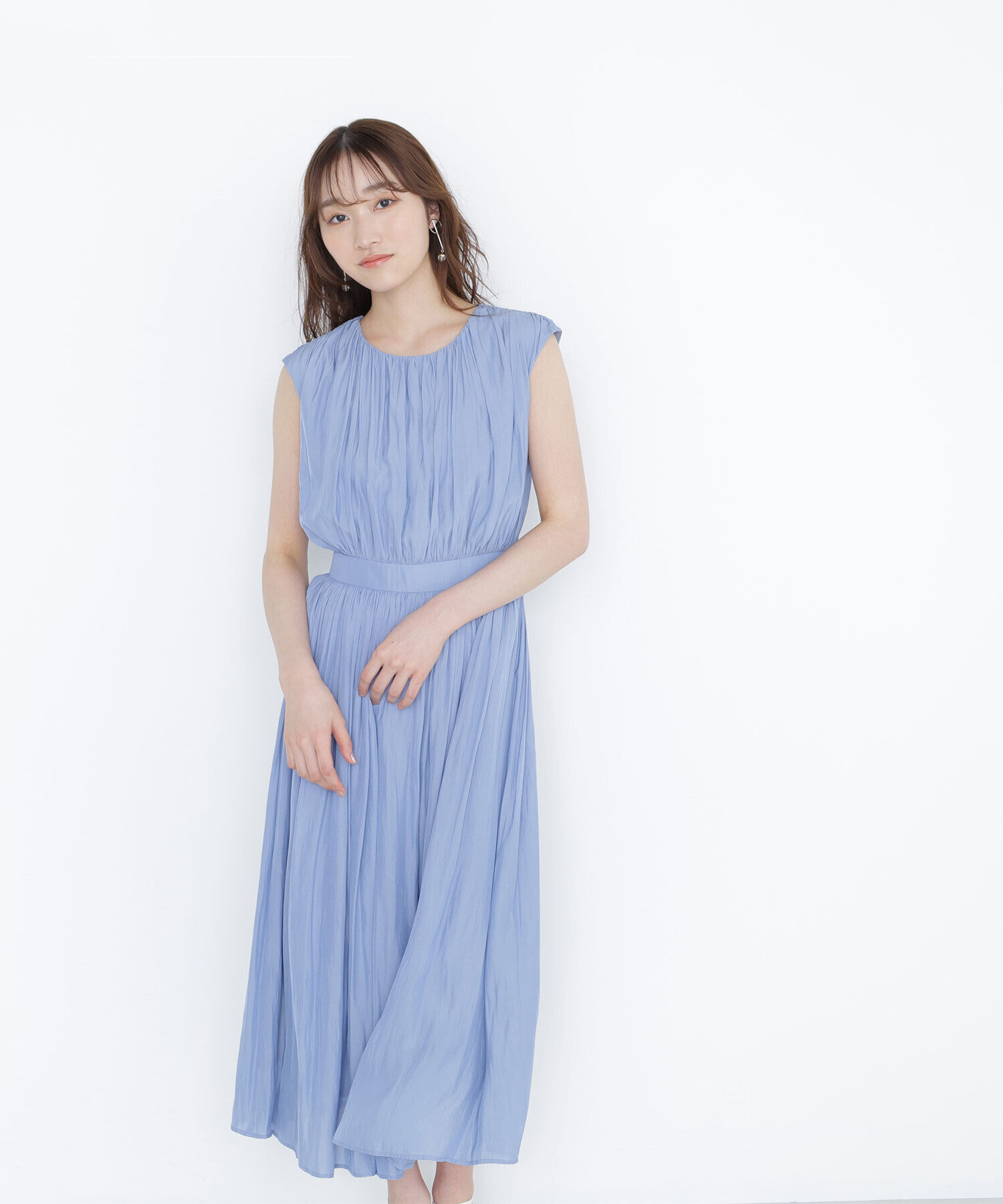  「割繊サテンギャザーワンピース」|ワンピース|