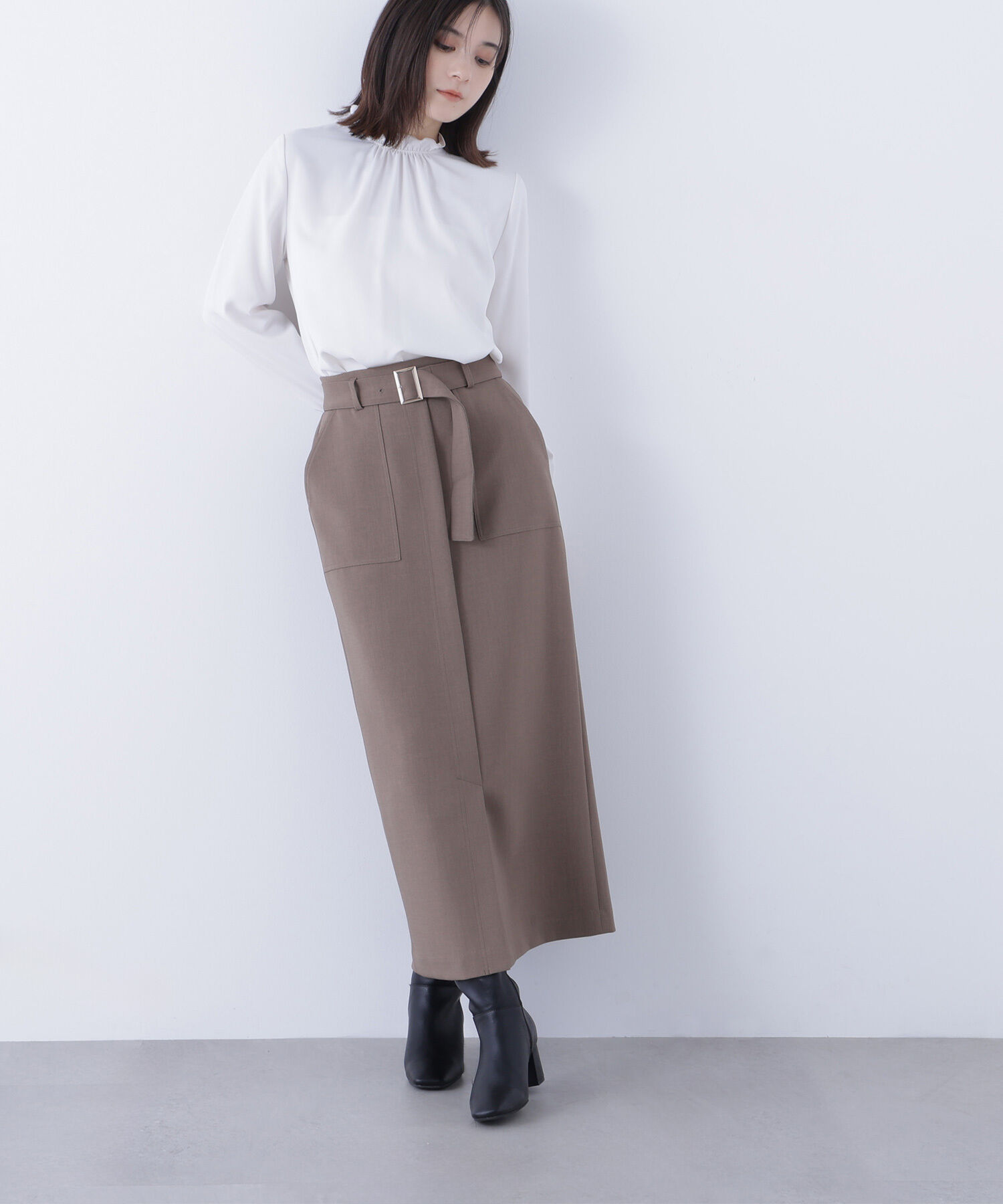  「ベルテッドアウトポケットナロースカート」|スカート|