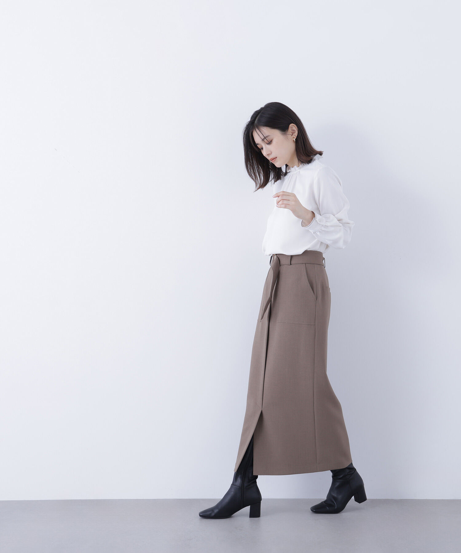  「ベルテッドアウトポケットナロースカート」|スカート|