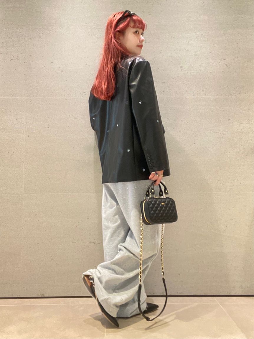 FURFUR「【限定カラー】ビジュー付きスウェットパンツ」|チノ|