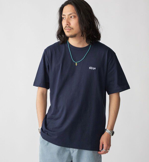 SHIPS「SHIPS: OLD ENGLISH SHIPS ロゴ クルーネック Tシャツ」|Tシャツ・カットソー|ネイビー