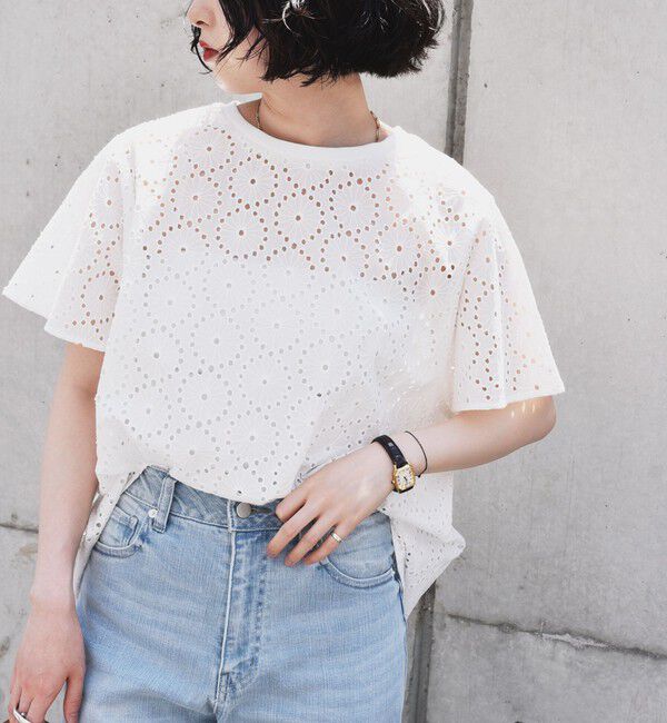 quaranciel「quaranciel:〈手洗い可能〉フラワー 刺繍 アイレット ハーフスリーブ プルオーバー」|シャツ・ブラウス|ホワイト