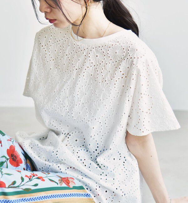 quaranciel「quaranciel:〈手洗い可能〉フラワー 刺繍 アイレット ハーフスリーブ プルオーバー」|シャツ・ブラウス|