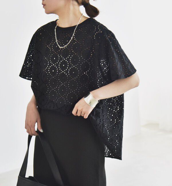 quaranciel「quaranciel:〈手洗い可能〉フラワー 刺繍 アイレット ハーフスリーブ プルオーバー」|シャツ・ブラウス|