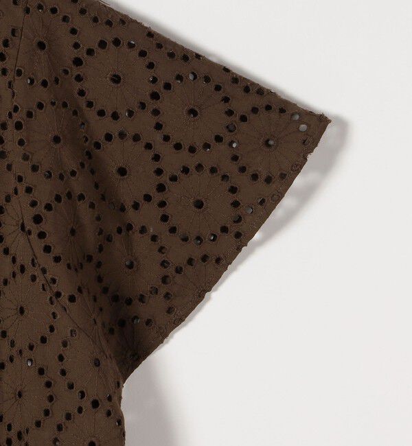 quaranciel「quaranciel:〈手洗い可能〉フラワー 刺繍 アイレット ハーフスリーブ プルオーバー」|シャツ・ブラウス|