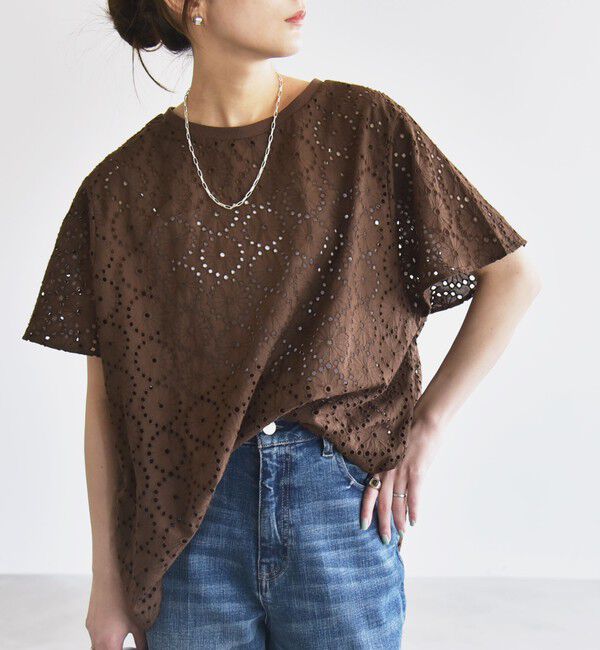 quaranciel「quaranciel:〈手洗い可能〉フラワー 刺繍 アイレット ハーフスリーブ プルオーバー」|シャツ・ブラウス|