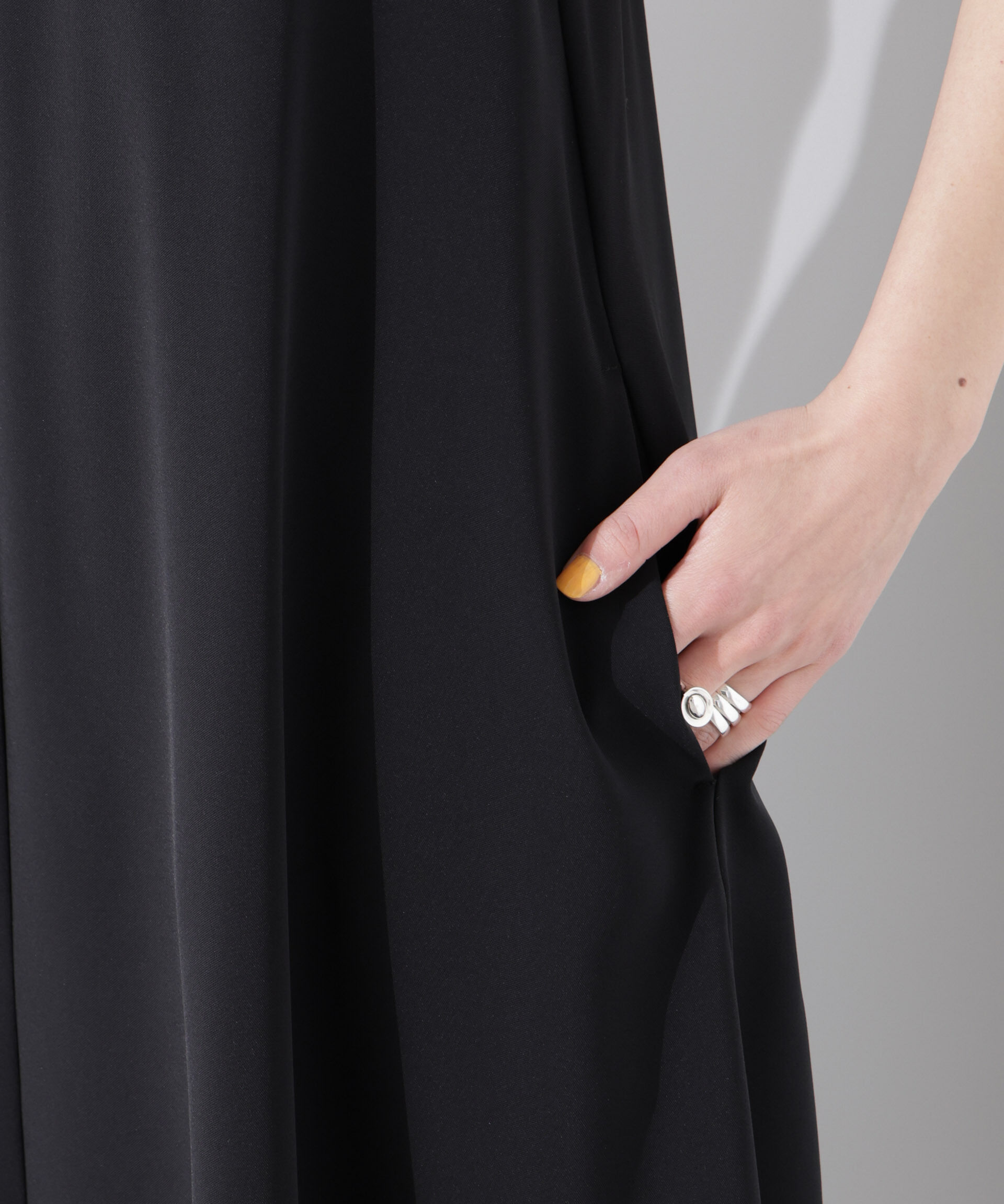 nano･universe「フレアダブルクロスキャミワンピース」|ワンピース|