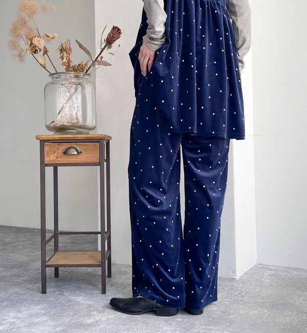 fredy emue「《セットアップ対応》ベロアドット刺繍イージーパンツ」|チノ|