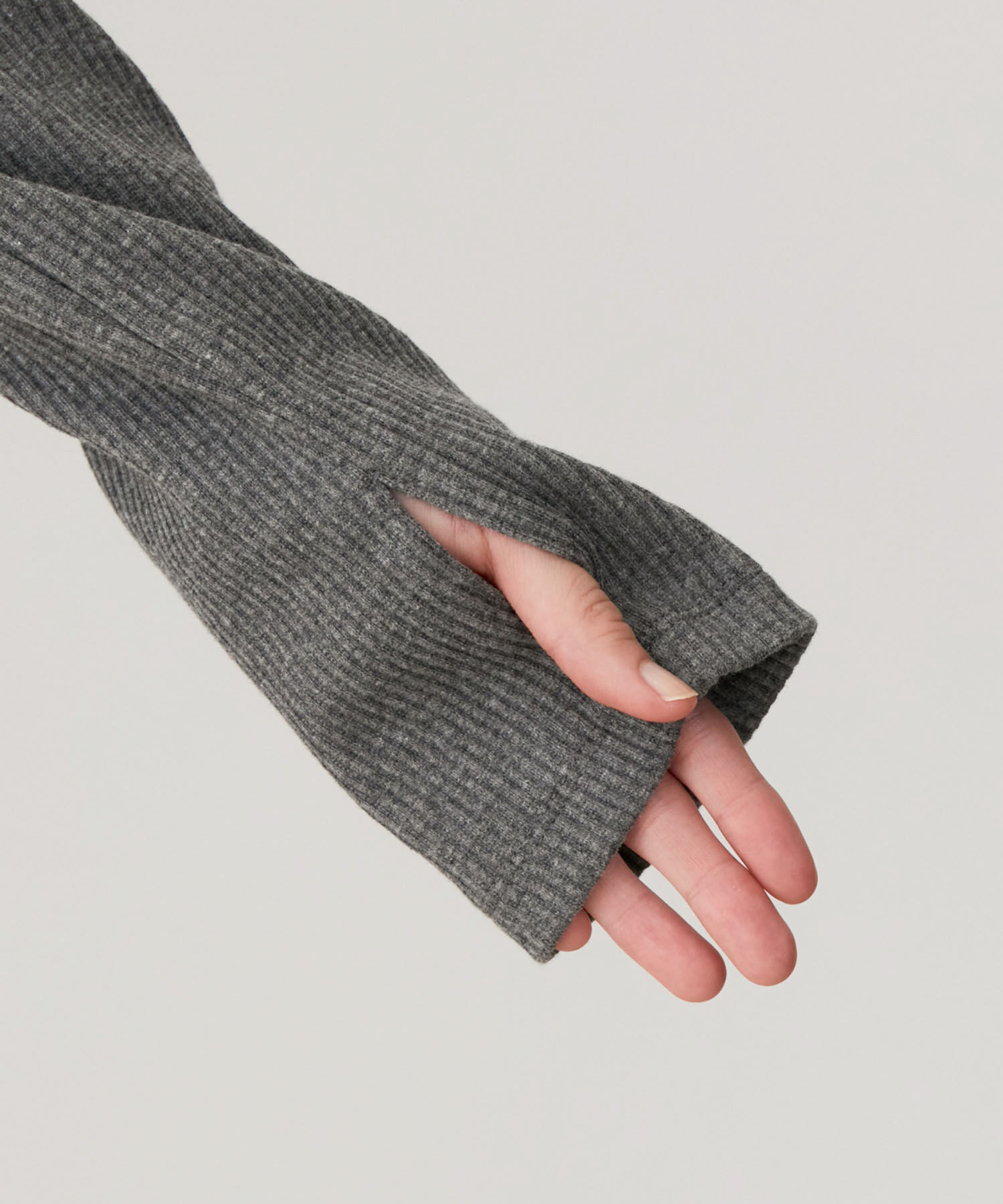 VIS「【FRUIT OF THE LOOM別注】テレコロゴ短丈ロングTシャツ【洗える】」|Tシャツ・カットソー|