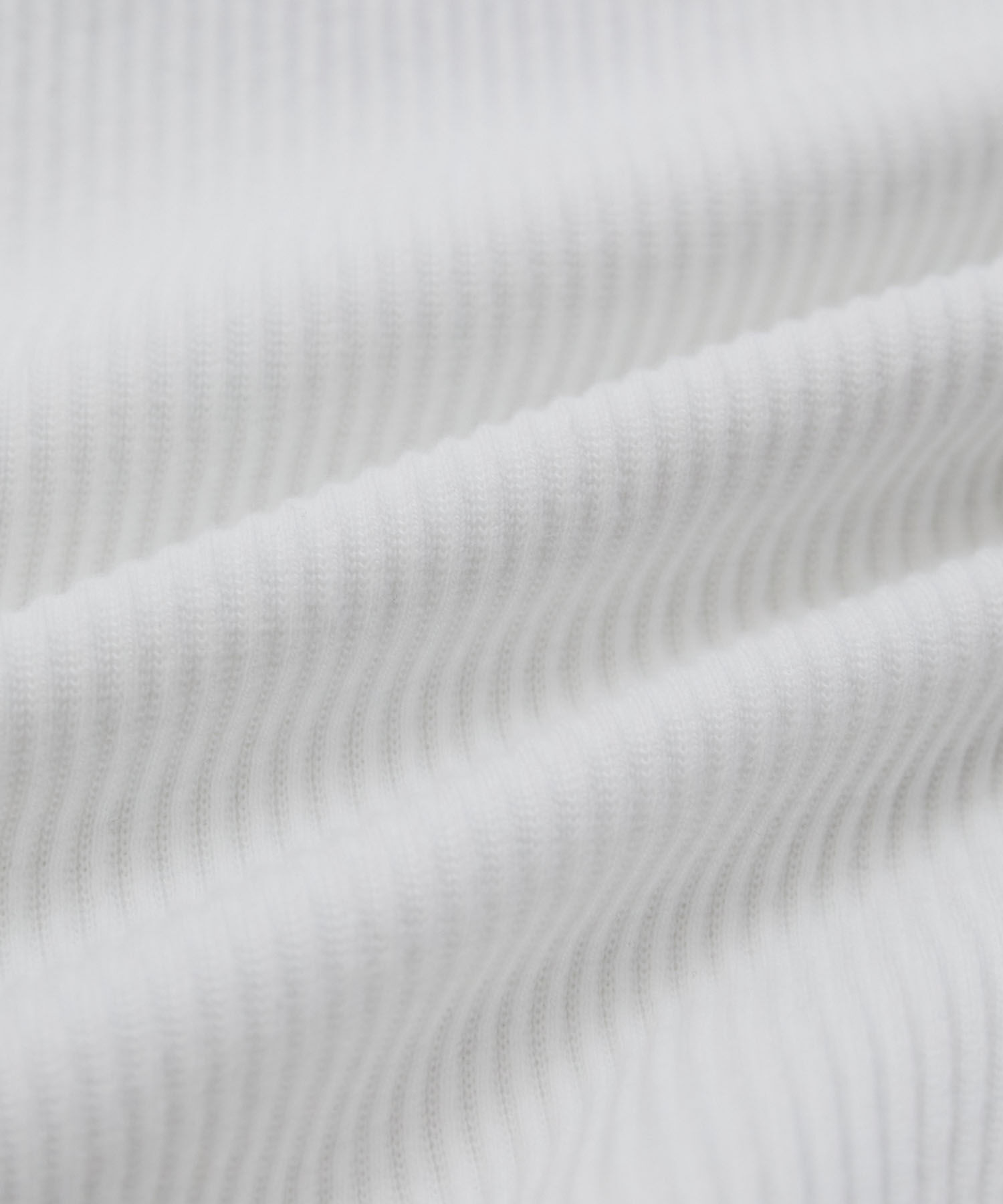 VIS「【FRUIT OF THE LOOM別注】テレコロゴ短丈ロングTシャツ【洗える】」|Tシャツ・カットソー|