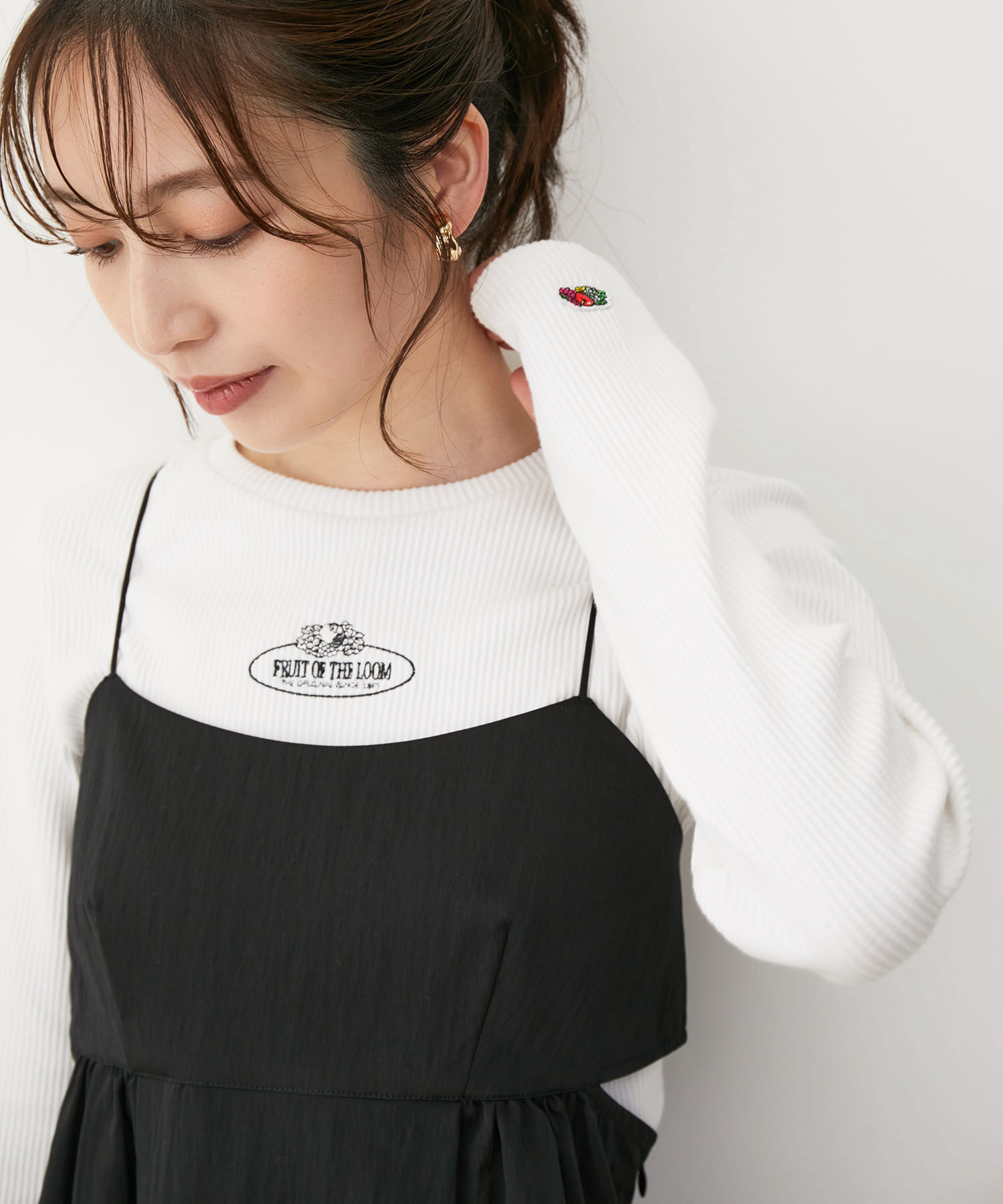 VIS「【FRUIT OF THE LOOM別注】テレコロゴ短丈ロングTシャツ【洗える】」|Tシャツ・カットソー|