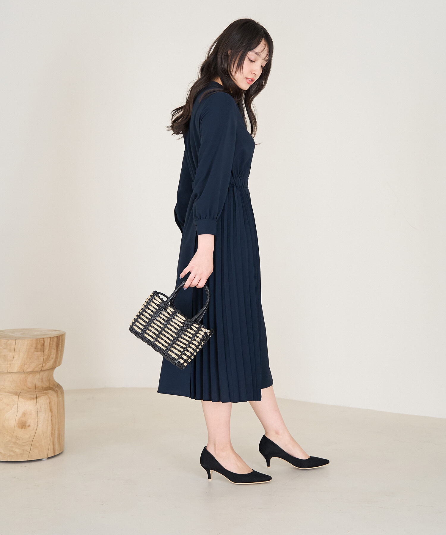 Rope&rsquo;Picnic「小柄さん向け/サイドプリーツキーネックワンピース」|ワンピース|