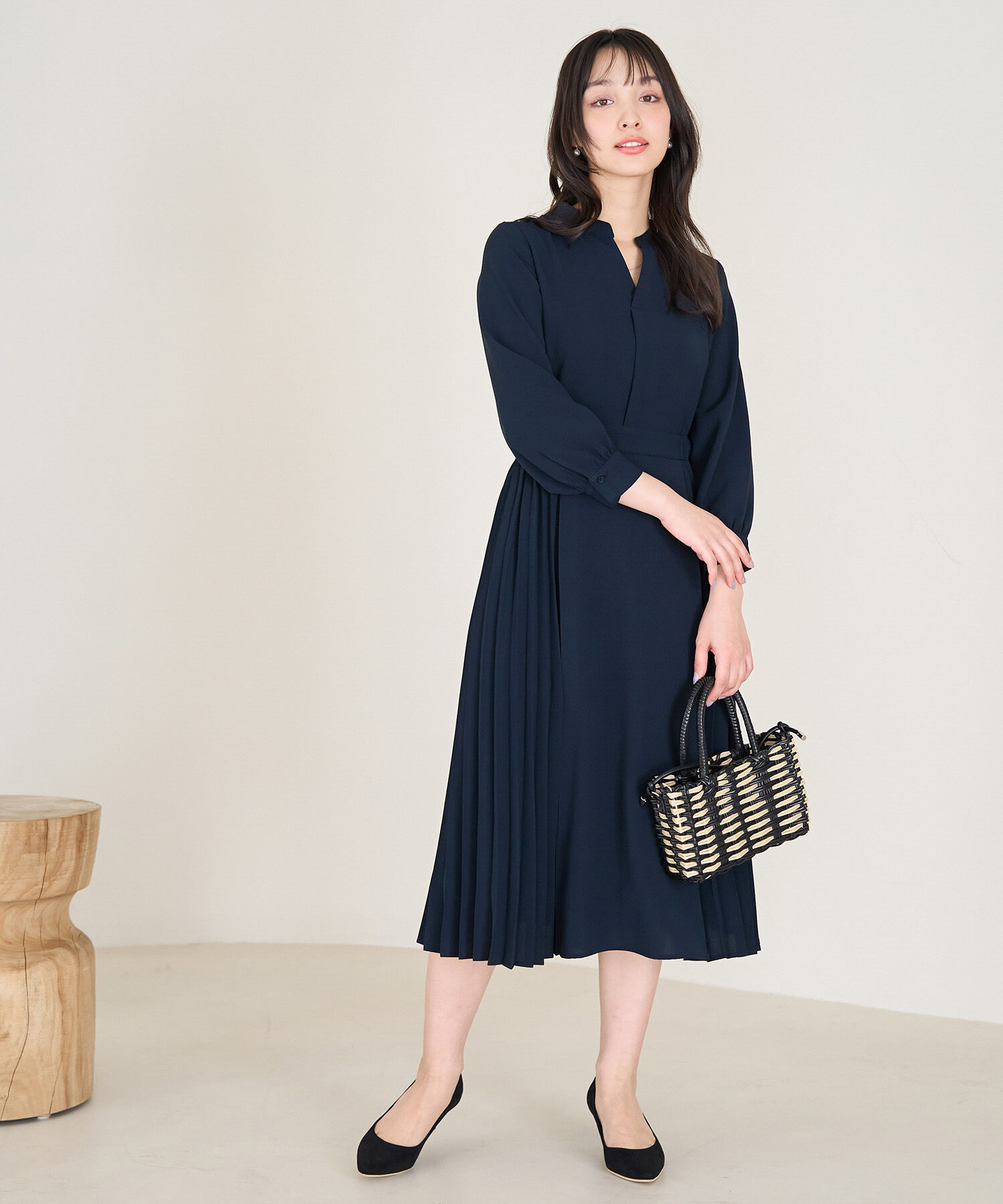 Rope&rsquo;Picnic「小柄さん向け/サイドプリーツキーネックワンピース」|ワンピース|