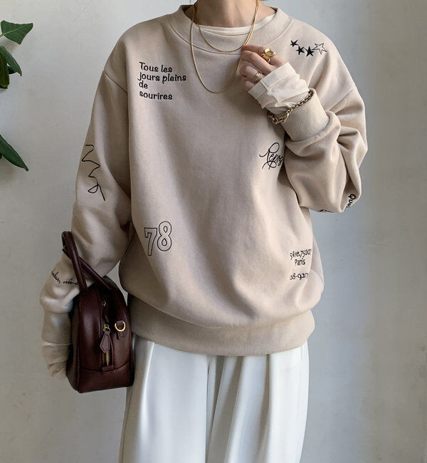 「【新色追加/WEB限定】ランダム刺繍プルオーバー」|Tシャツ・カットソー|ベージュ