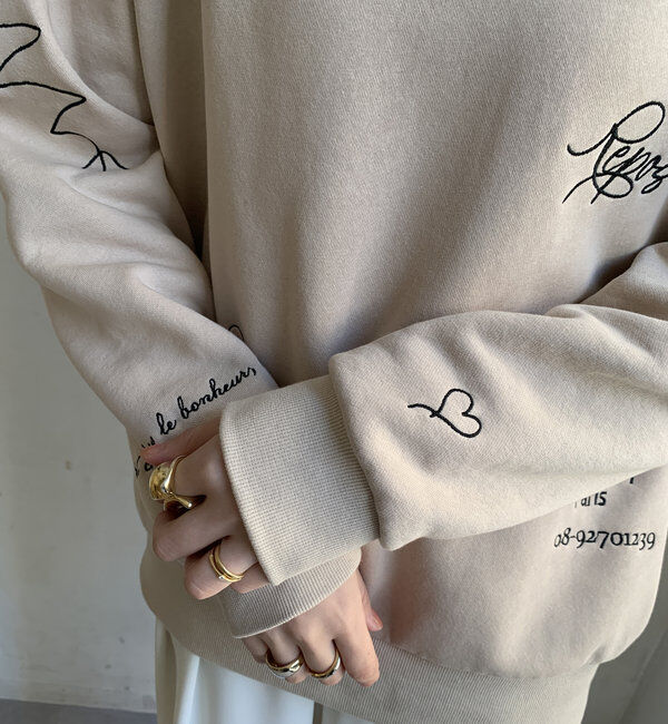  「【新色追加/WEB限定】ランダム刺繍プルオーバー」|Tシャツ・カットソー|