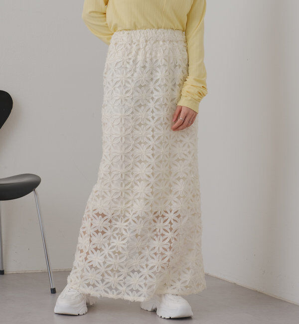  「【WEB限定/ウエストゴム/ペチコート付き】フラワーシアースカート」|スカート|