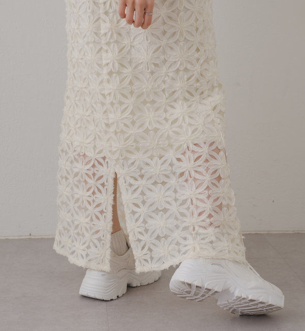  「【WEB限定/ウエストゴム/ペチコート付き】フラワーシアースカート」|スカート|