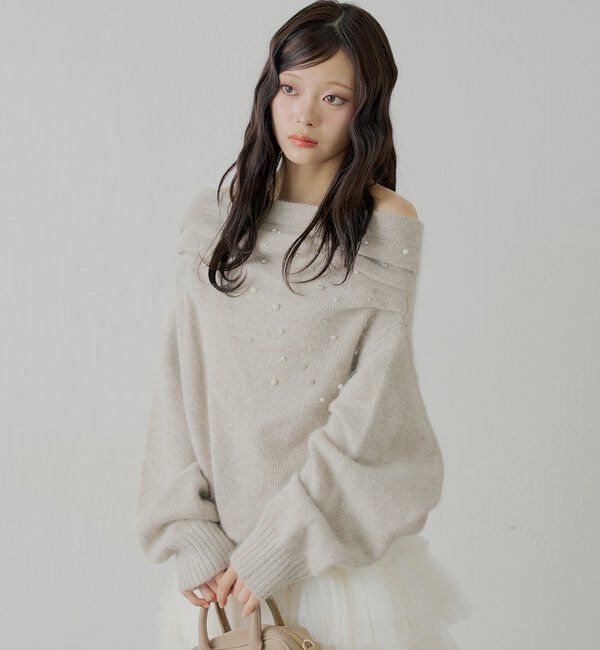  「ビジュー付きアンゴラオフショルニット」|ニット・セーター|