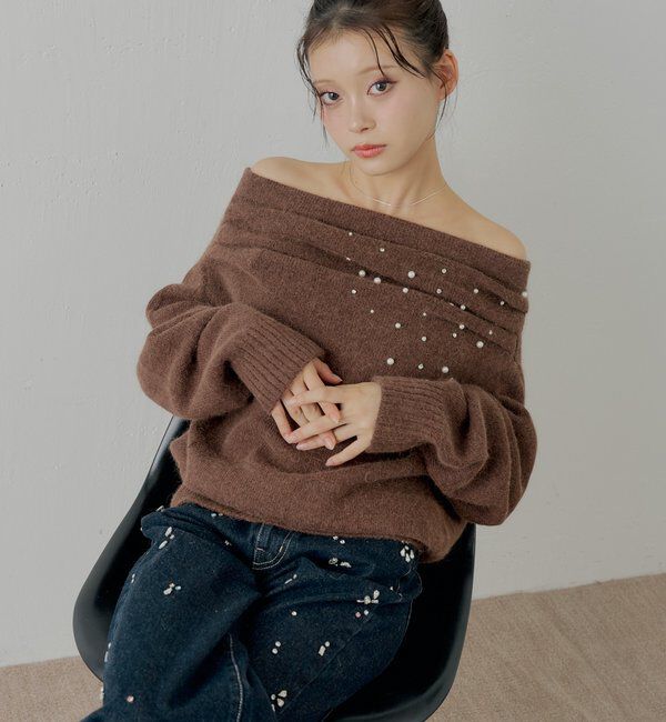  「ビジュー付きアンゴラオフショルニット」|ニット・セーター|ブラウン