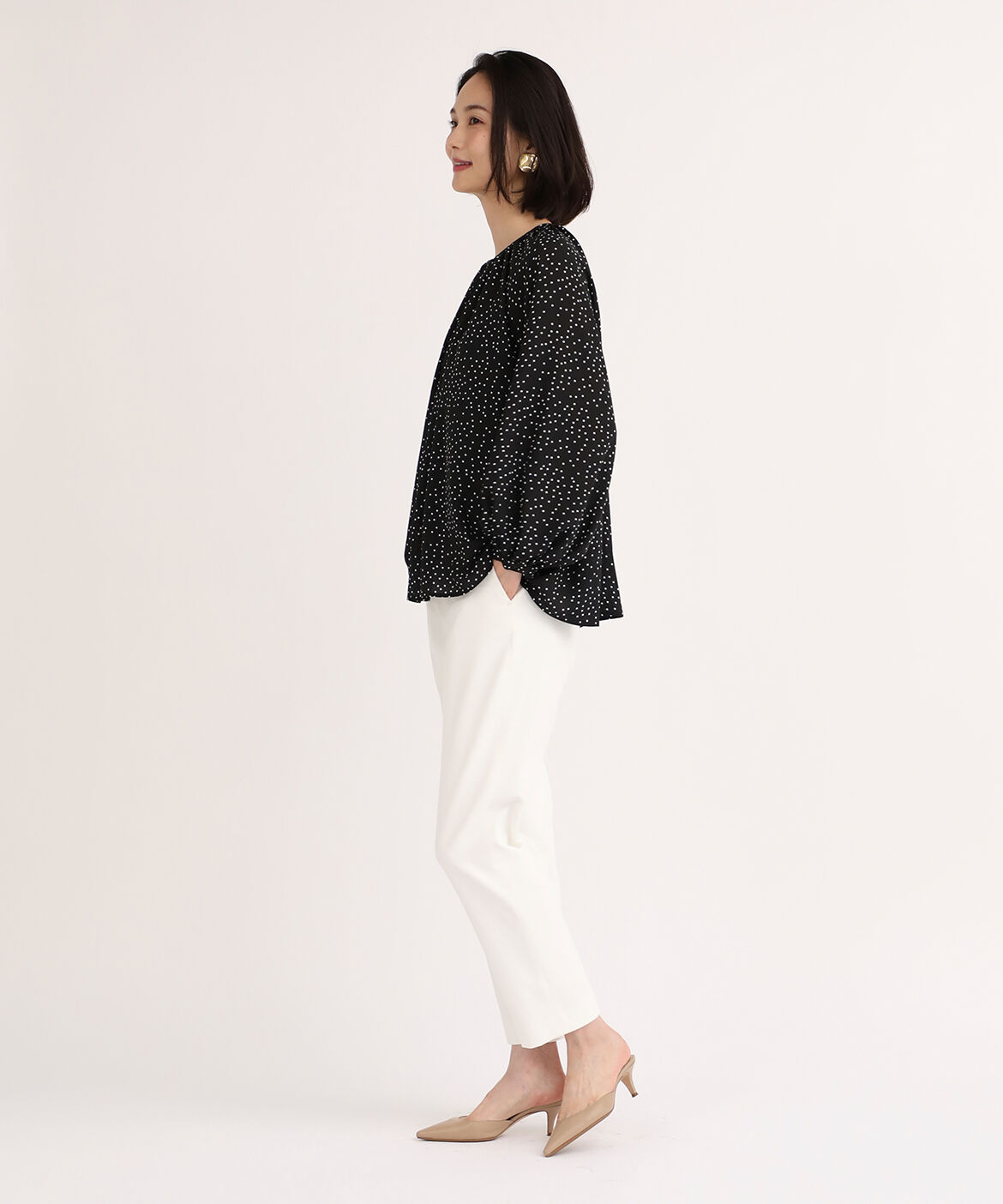 7-IDconcept.「ランダムドットプリントギャザーブラウス」|シャツ・ブラウス|