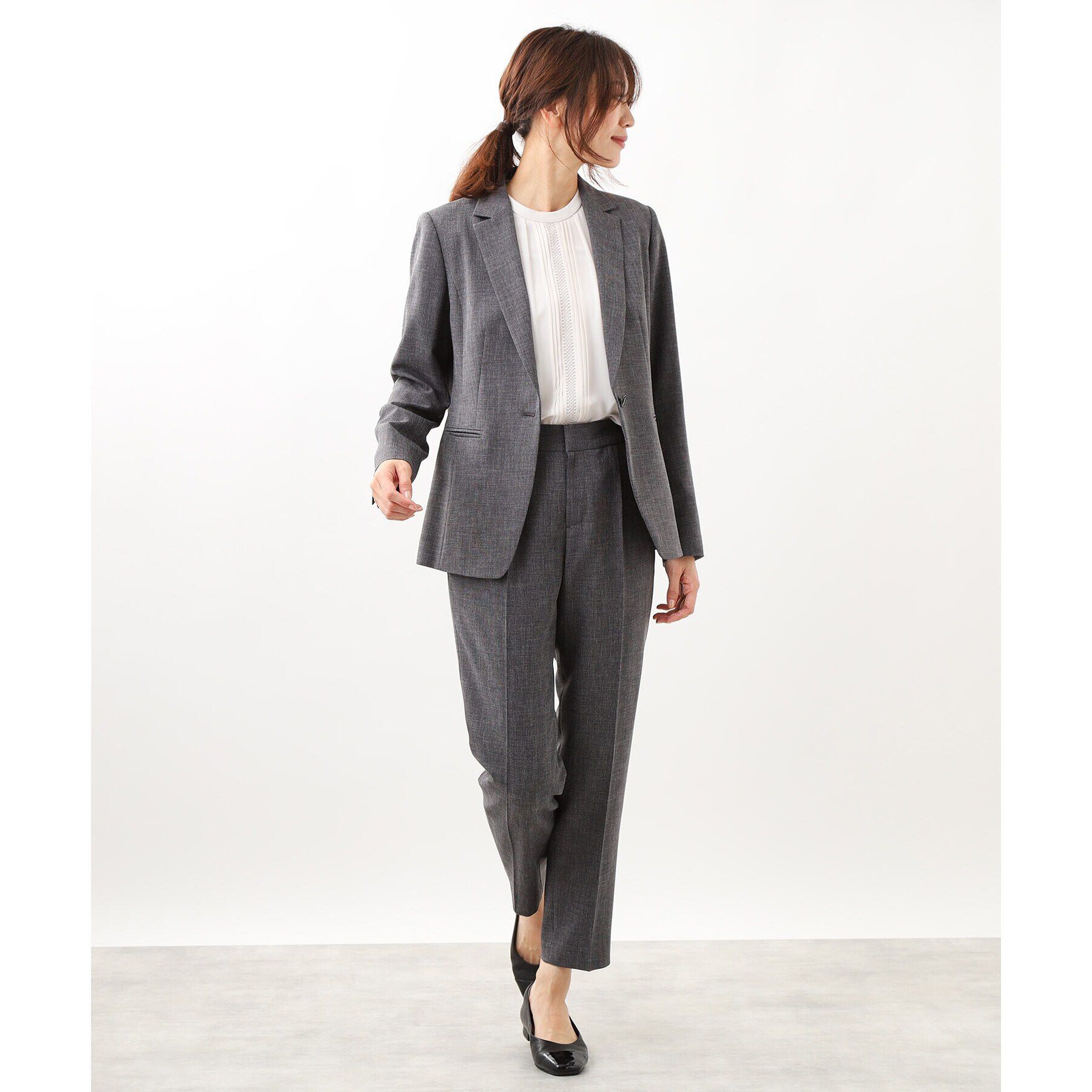 Reflect「【ジャケットのインナーにおすすめ】フロントディティールブラウス」|シャツ・ブラウス|