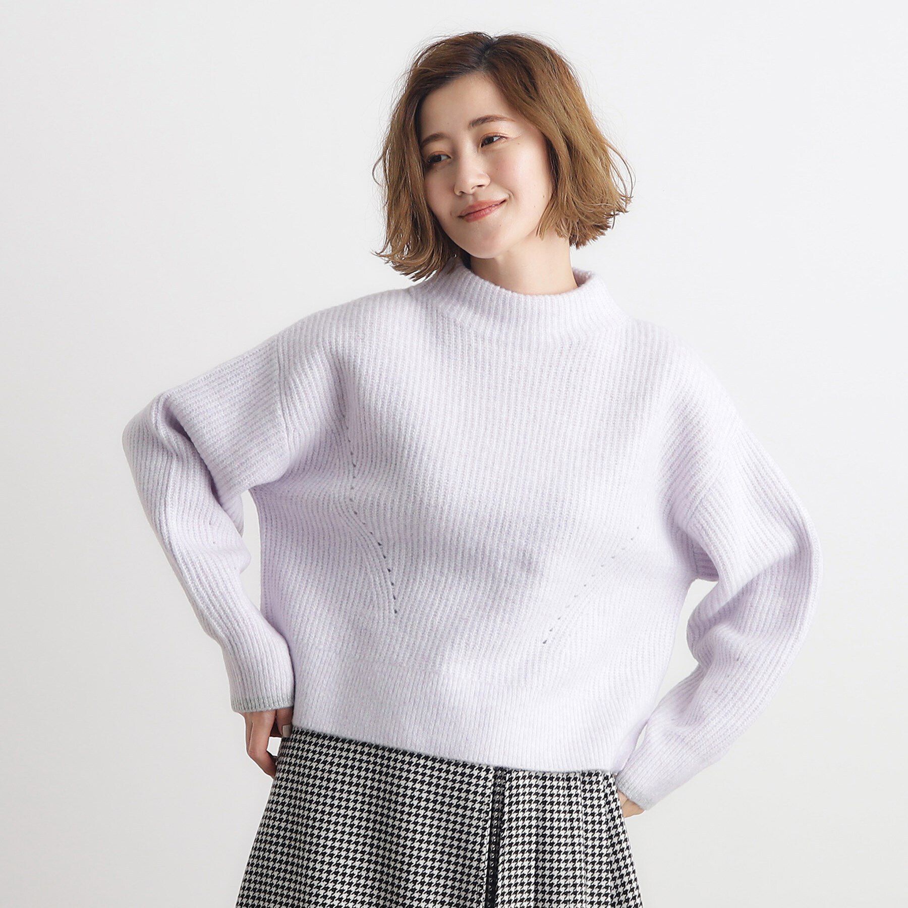 grove「【雑誌掲載】洗えるミルドライクウール混畔ボトルネックニット」|ニット・セーター|