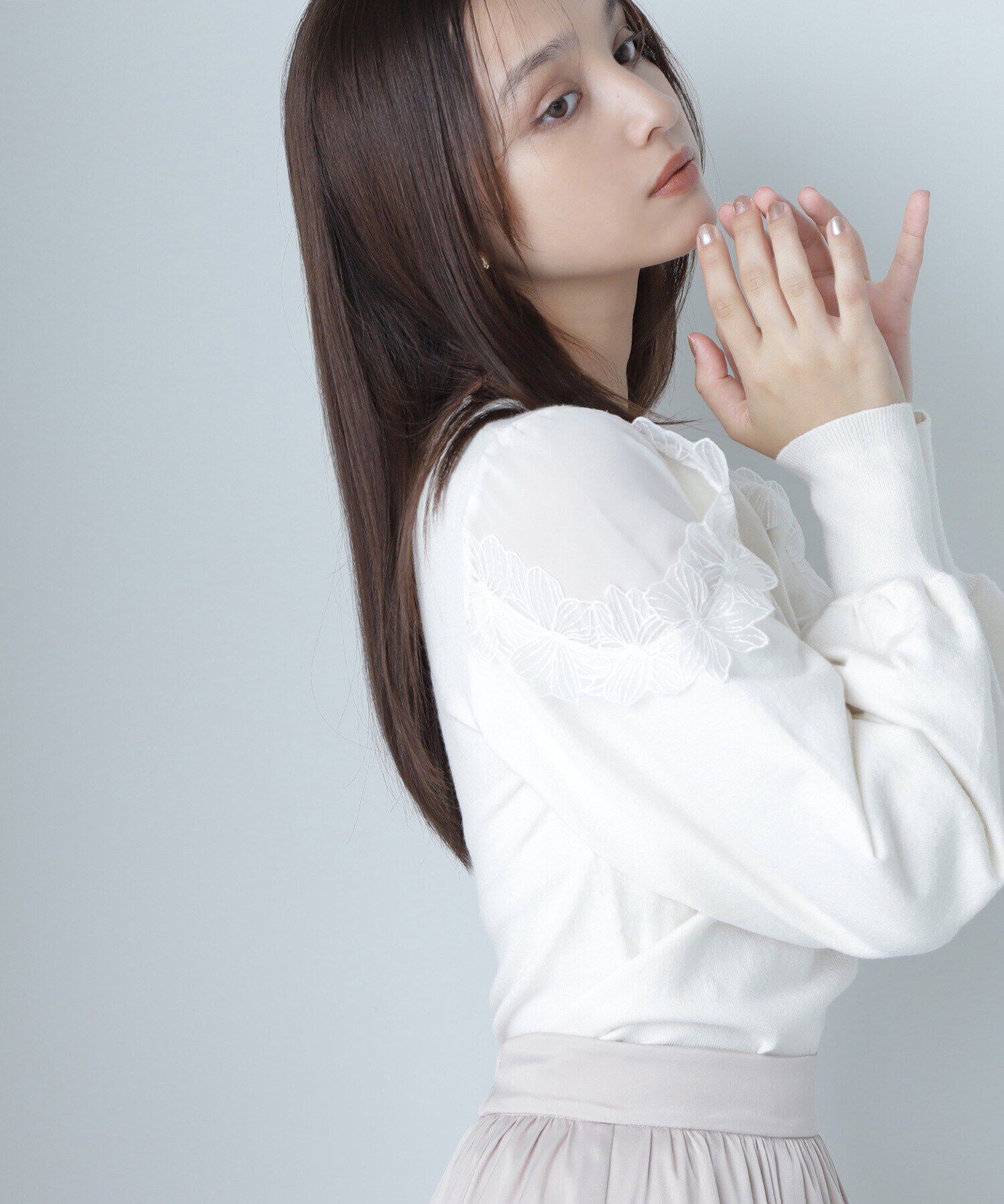  「フラワーレーストリミングニット」|ニット・セーター|オフ1