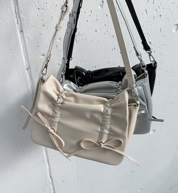 archives「Ｗギャザーフラップショルダーバッグ」|その他|IVORY