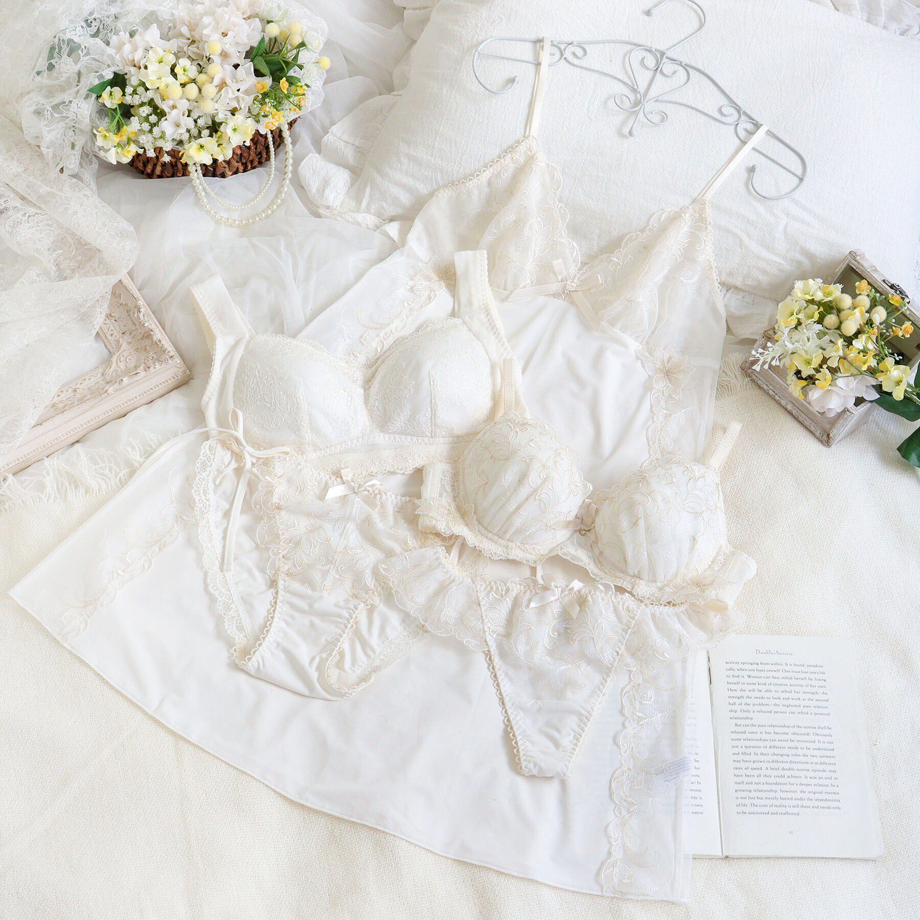 Risa Magli「イリーナ Tバックショーツ」|インナー|