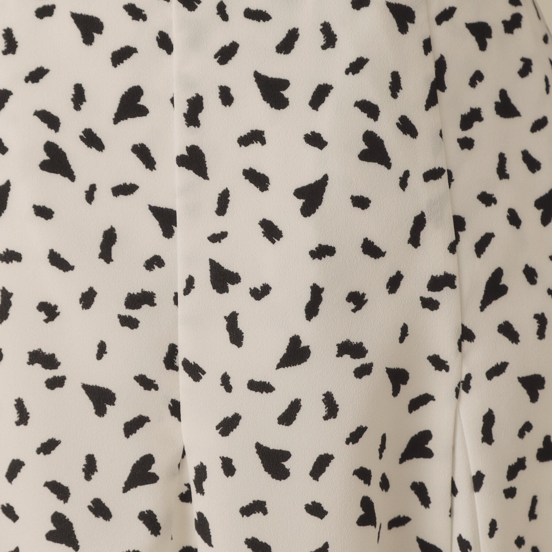 ITS&rsquo;DEMO「【手洗い可／セットアップ可／ウエストゴム】ハートプリントスカート」|スカート|