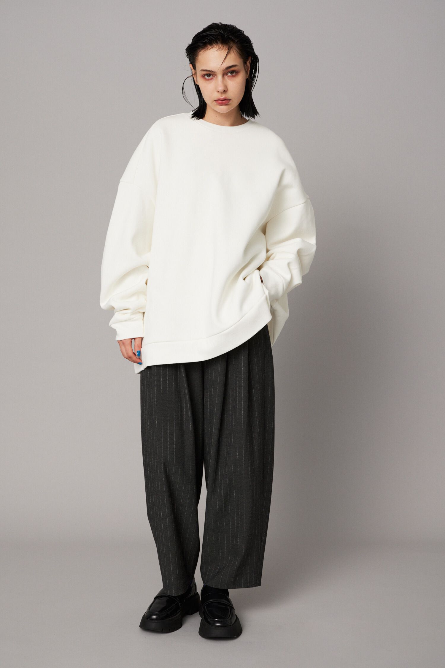 HeRIN.CYE「Over A-line tops」|シャツ・ブラウス|