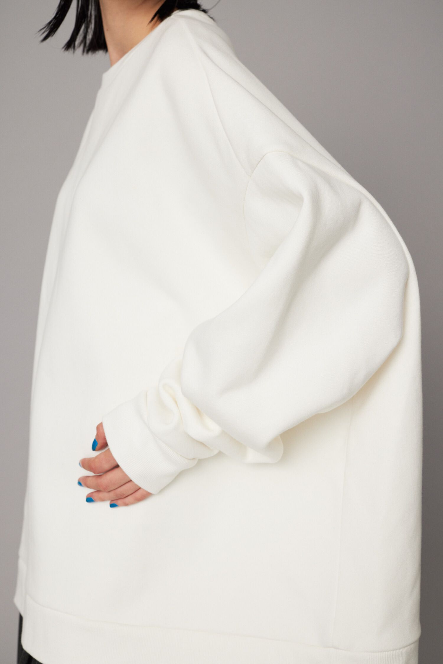 HeRIN.CYE「Over A-line tops」|シャツ・ブラウス|