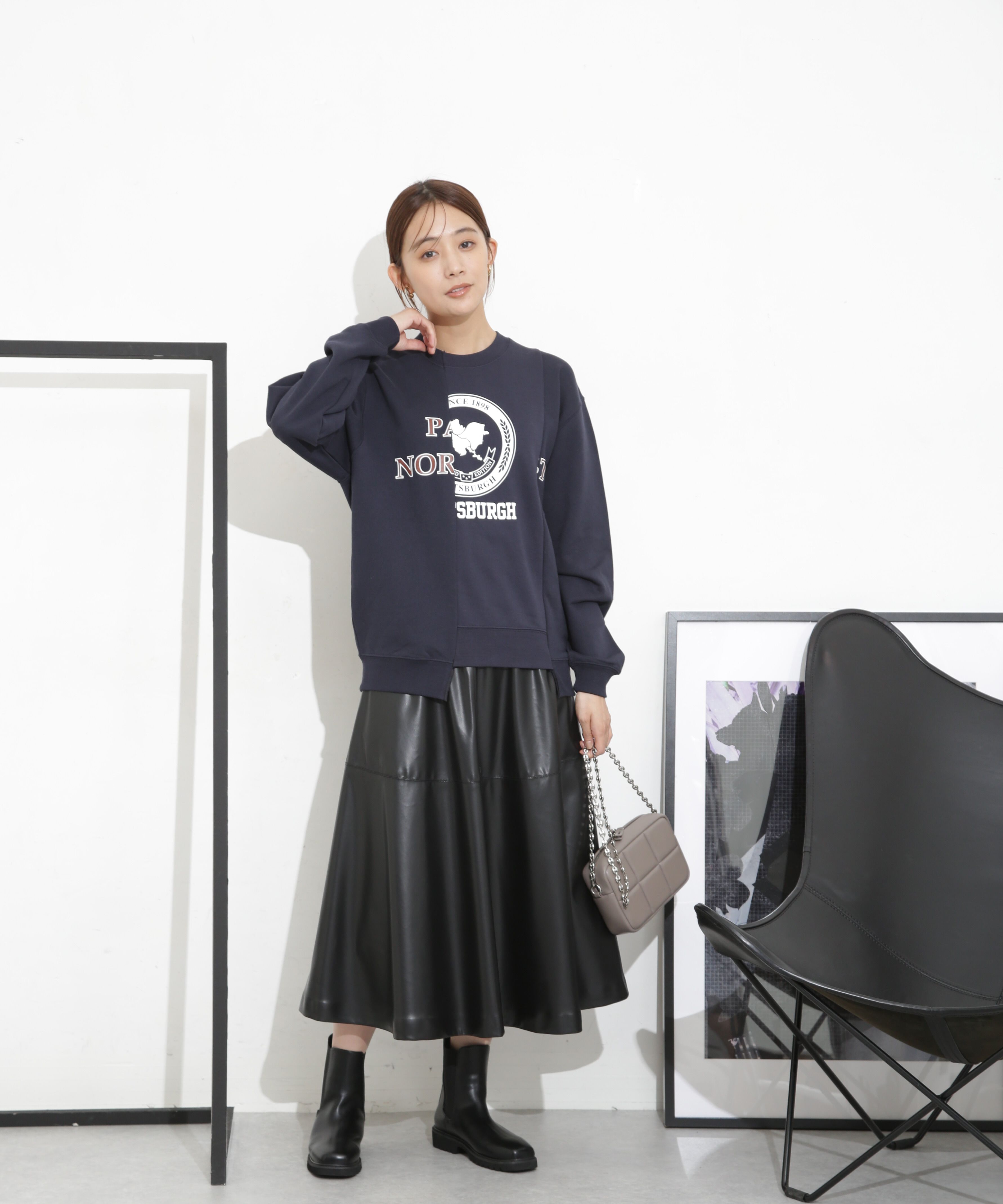 nano･universe「フェイクレザーフレアスカート」|スカート|