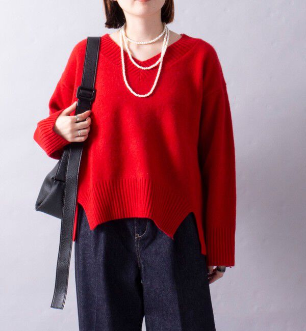 fredy emue「CASHMILE WOOL Vネックプルオーバー（ブローチ付き）」|ニット・セーター|