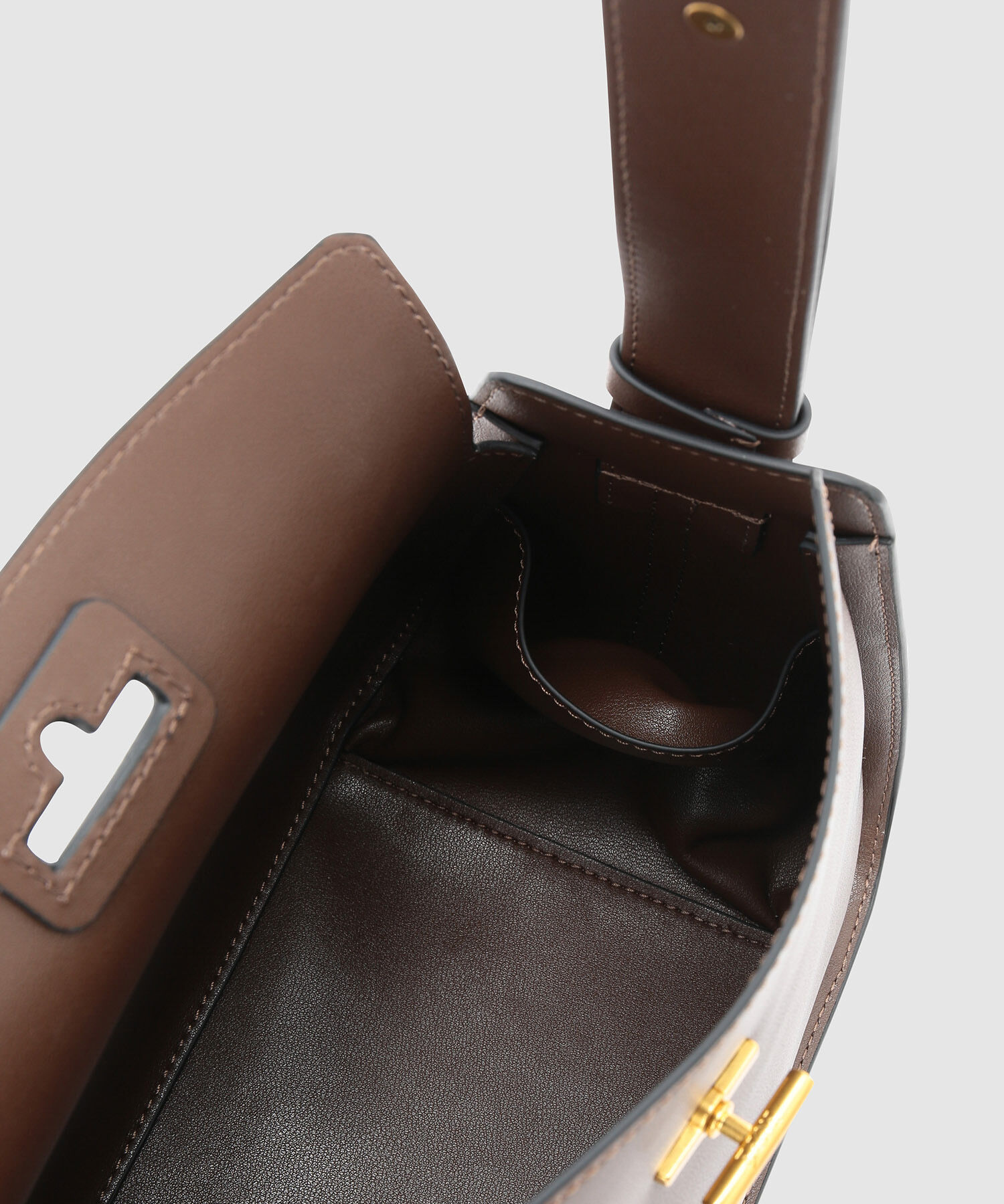 ROPE「キューブフラップミドルバッグ」|ハンドバッグ|